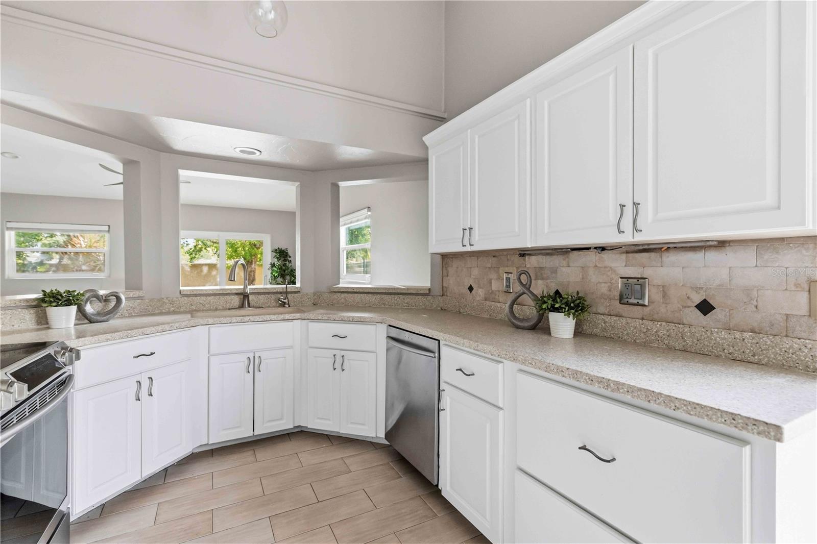 PINE TRACE - Residential