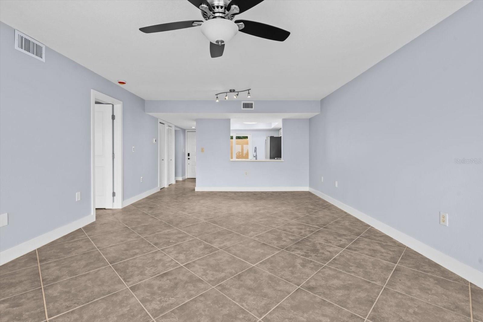 SEAPOINTE TERRACE CONDO - Residential