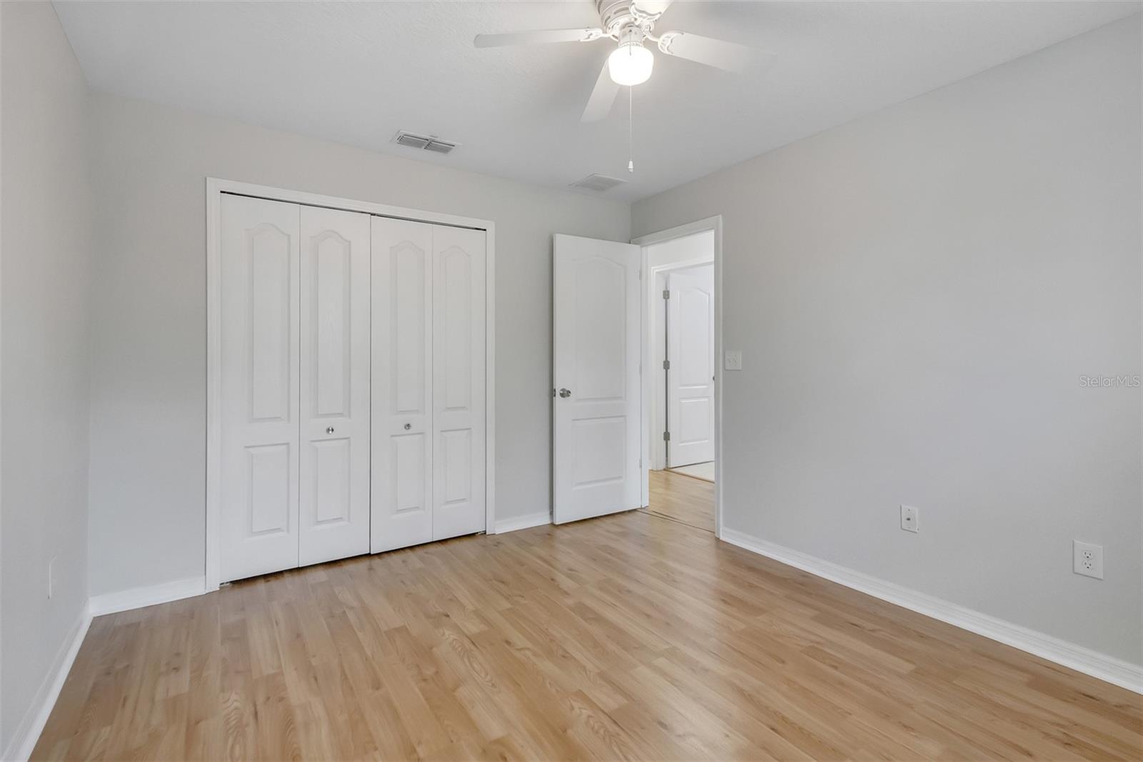 SAVANNAH LNDGS - Residential