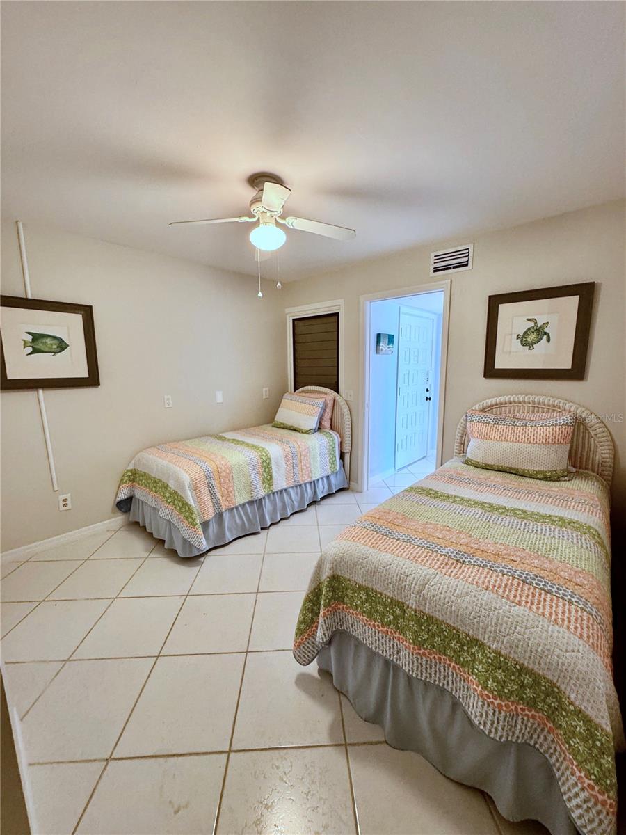 SEAPLACE I - Residential