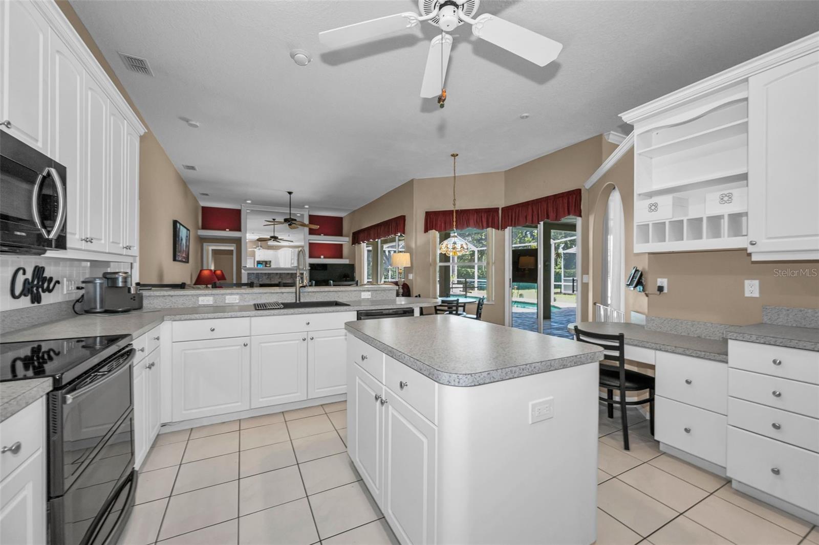 VILLAGES AT FOX HOLLOW WEST - Residential