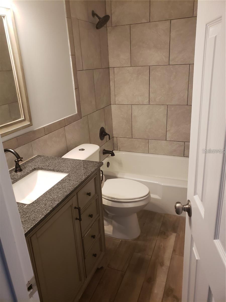 LAKE HOWELL ARMS CONDO - Residential