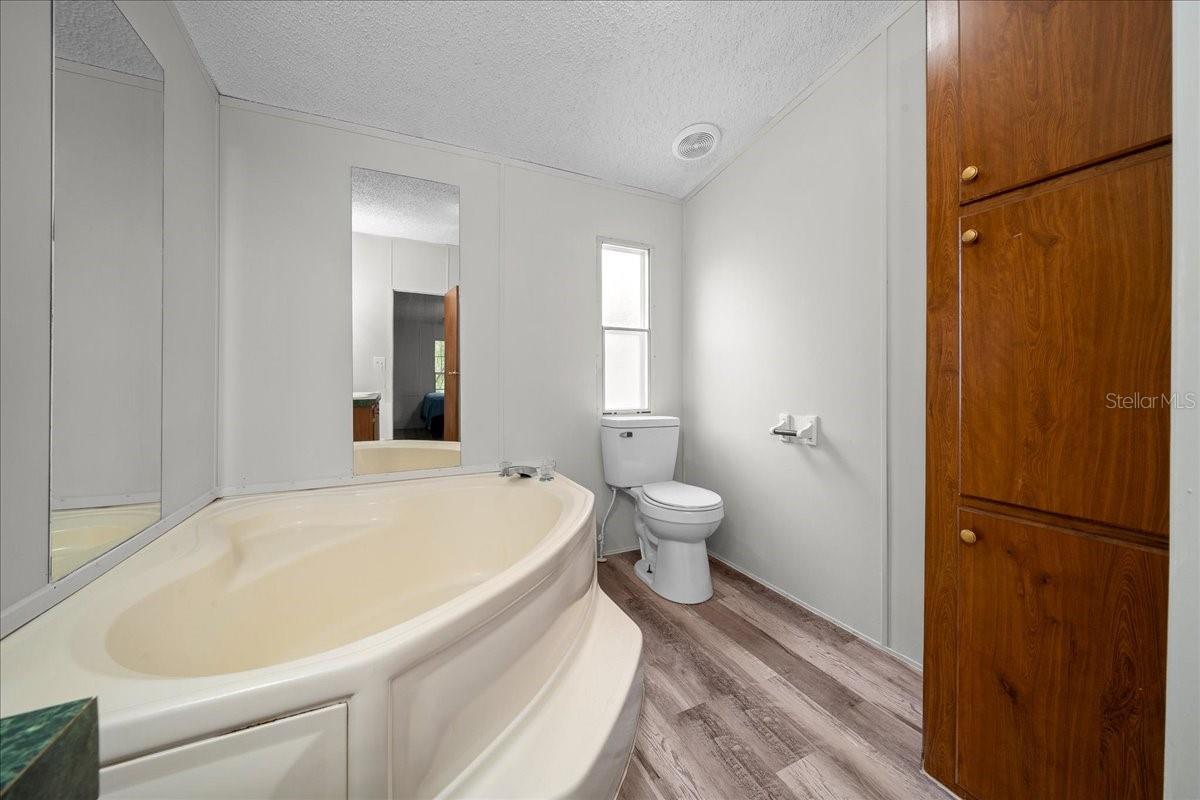 KINGS PARK - Residential