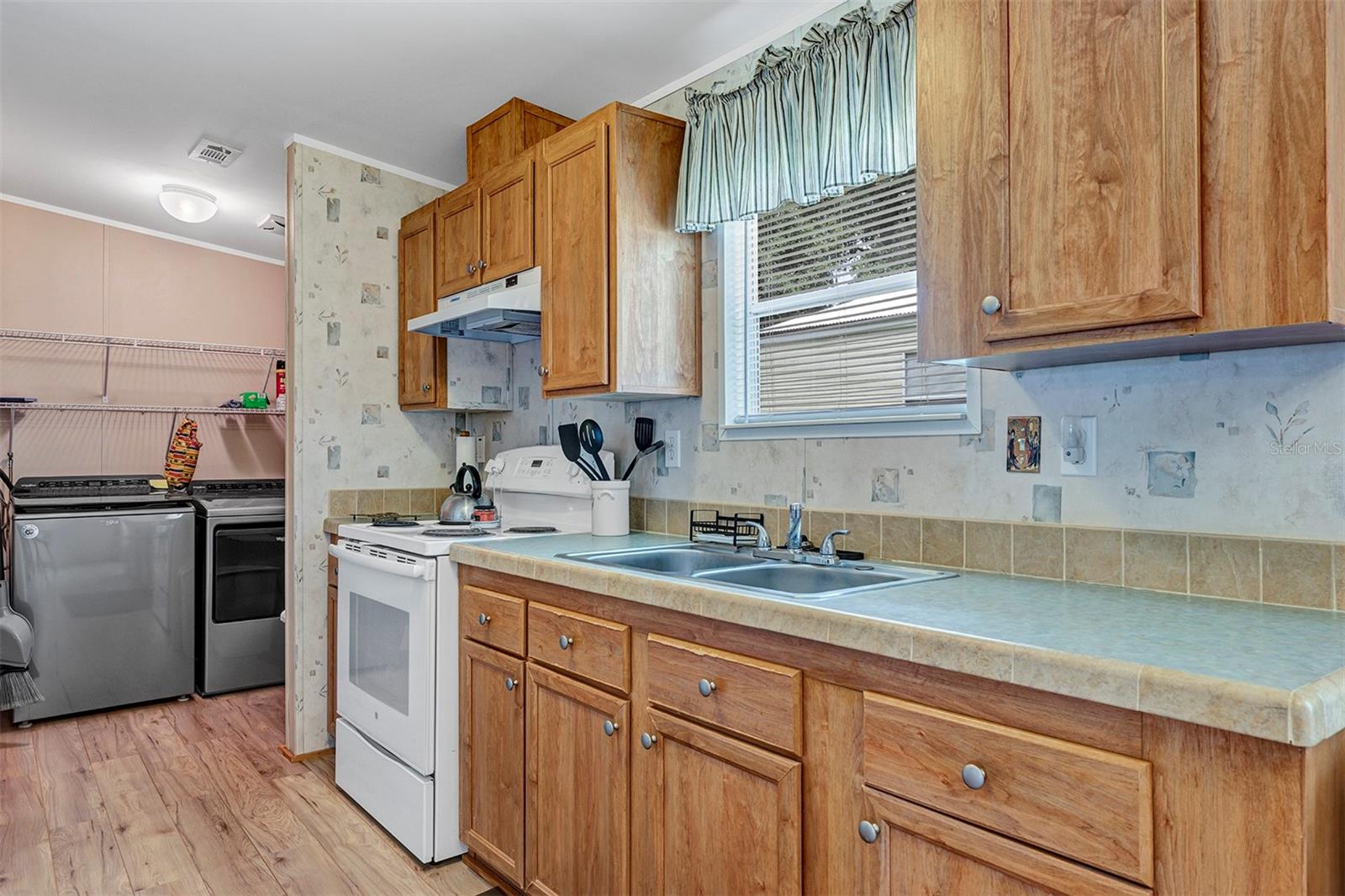 COLEMAN TERRACE - Residential