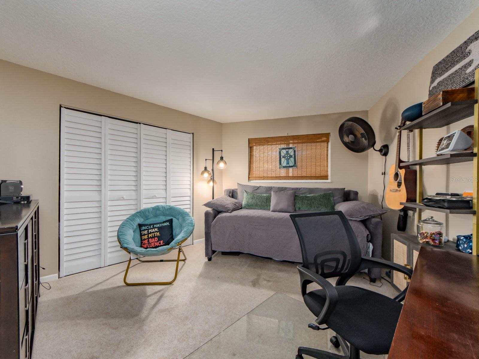 610 ISLAND WAY CONDO - Residential