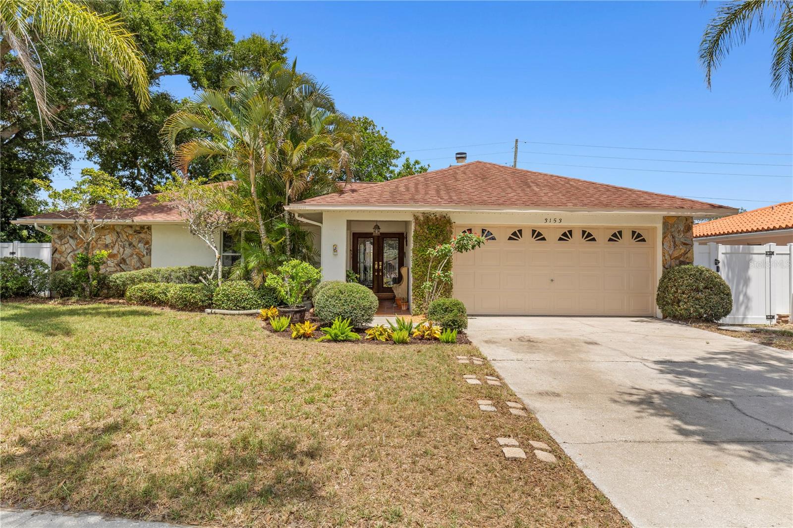 SPANISH ACRES - Residential