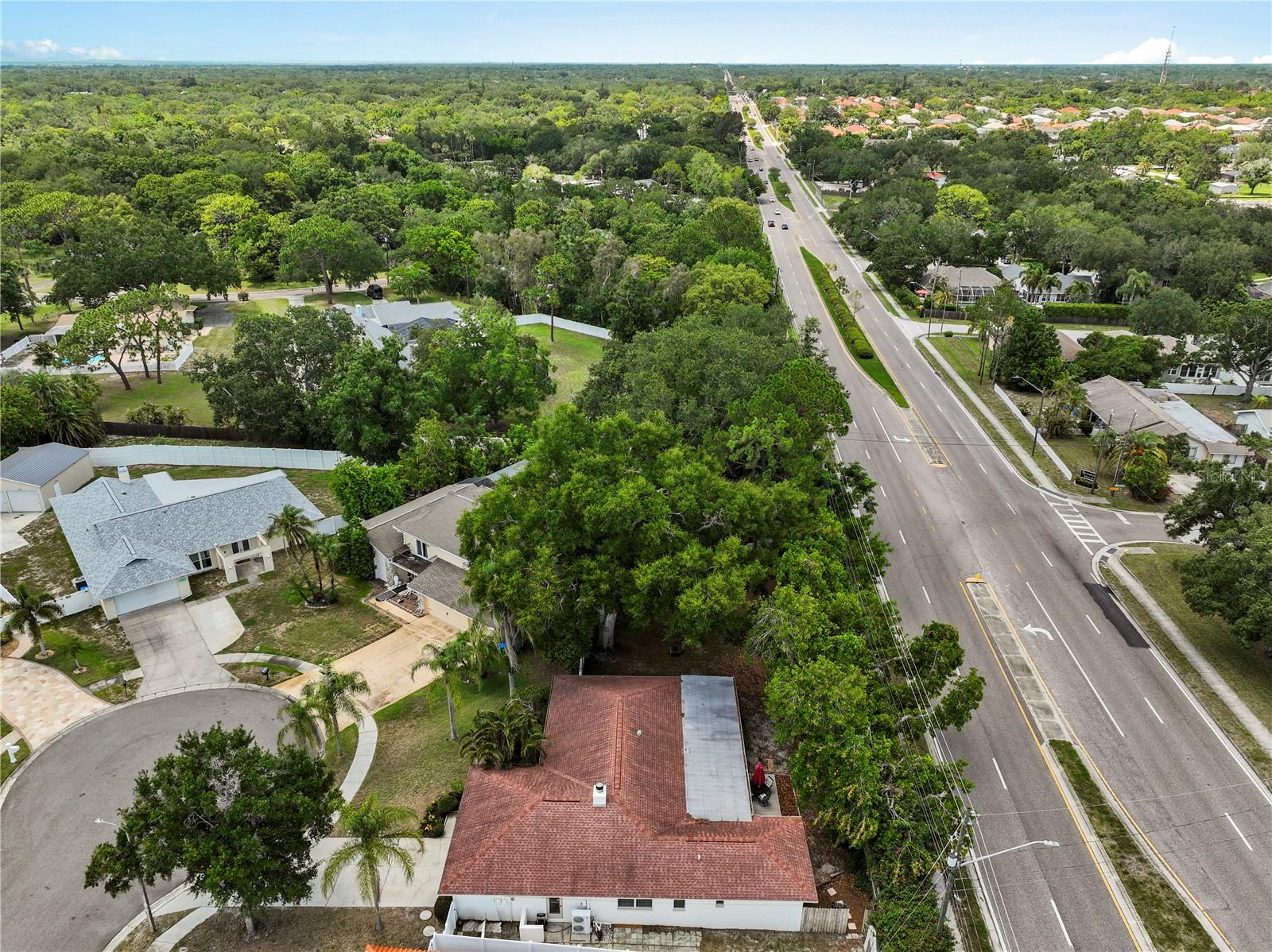 SPANISH ACRES - Residential
