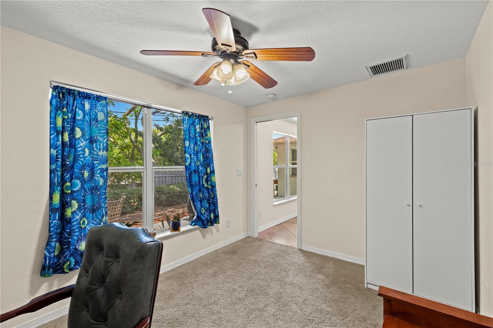 SPANISH ACRES - Residential