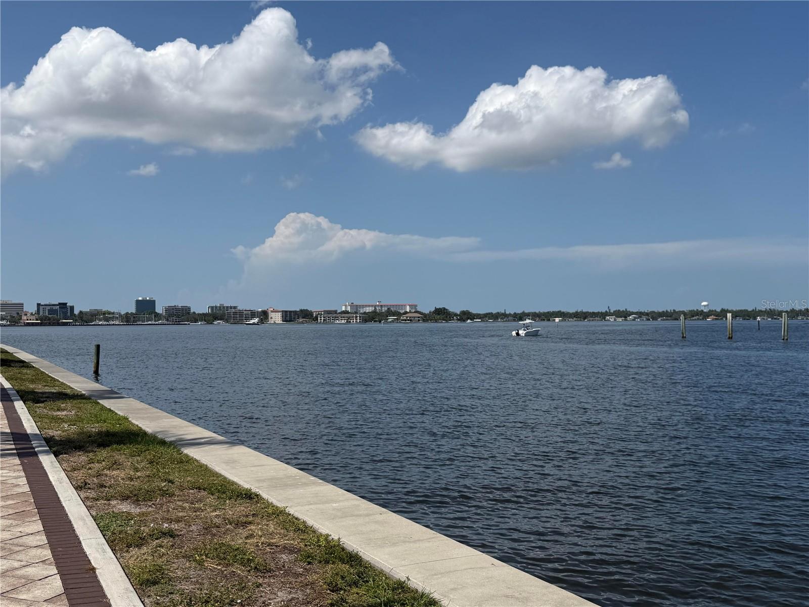 VILLAS AT OAK BEND - Residential Lease