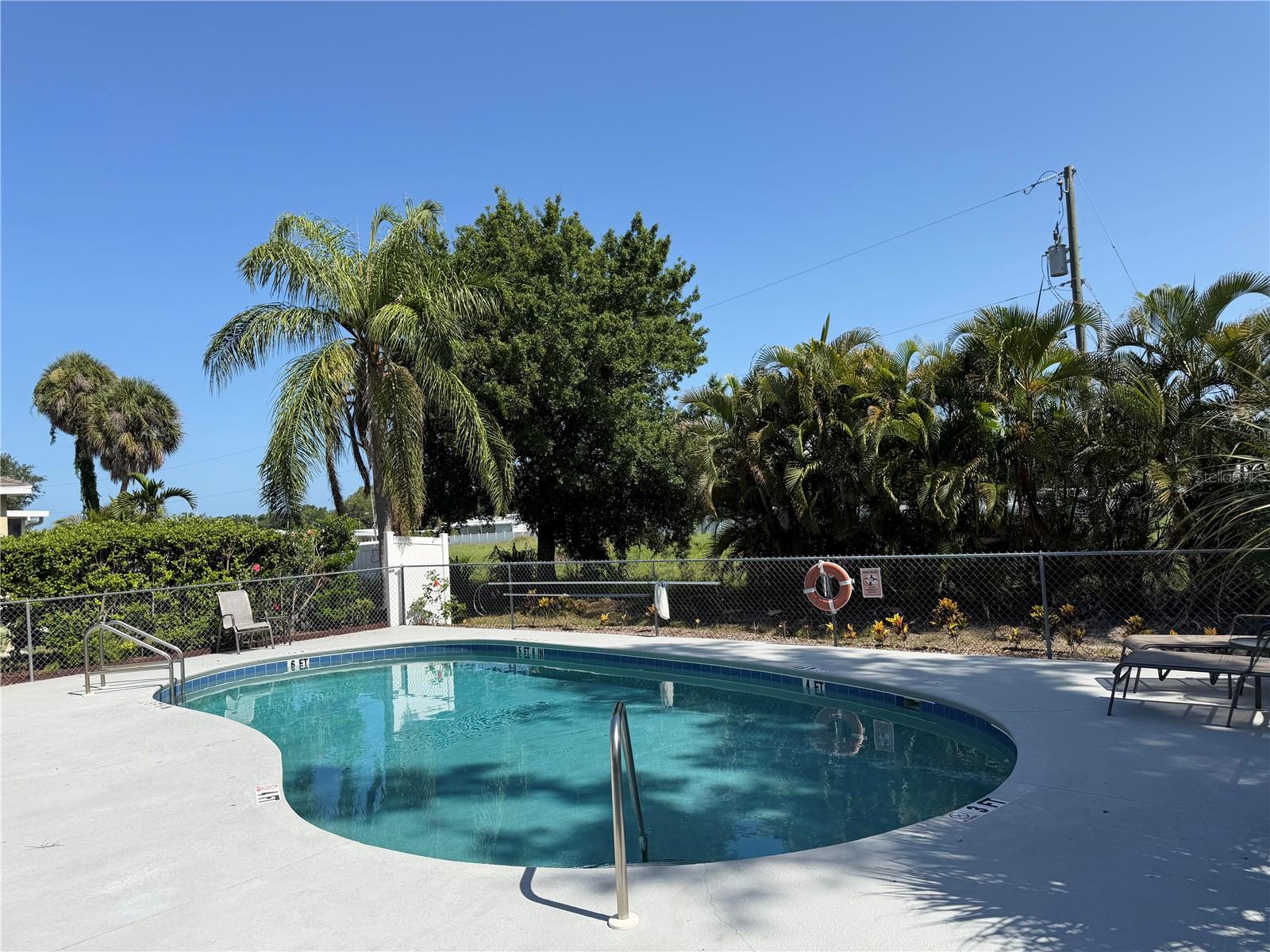 VILLAS AT OAK BEND - Residential Lease