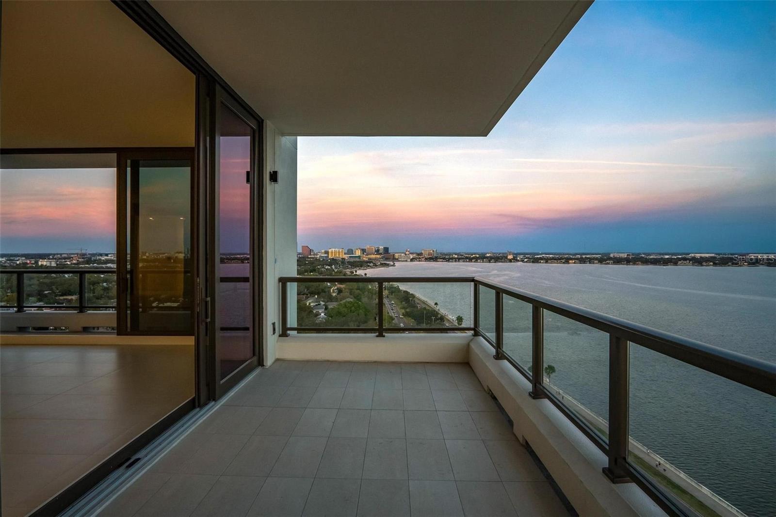 HYDE PARK HOUSE - Residential