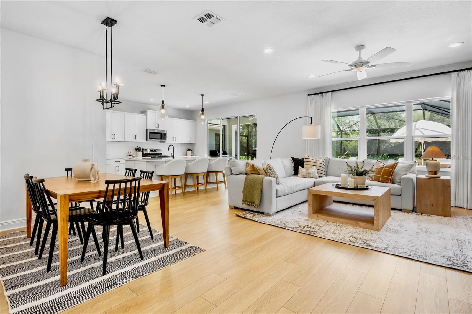GRAND PARK PH 1 - Residential