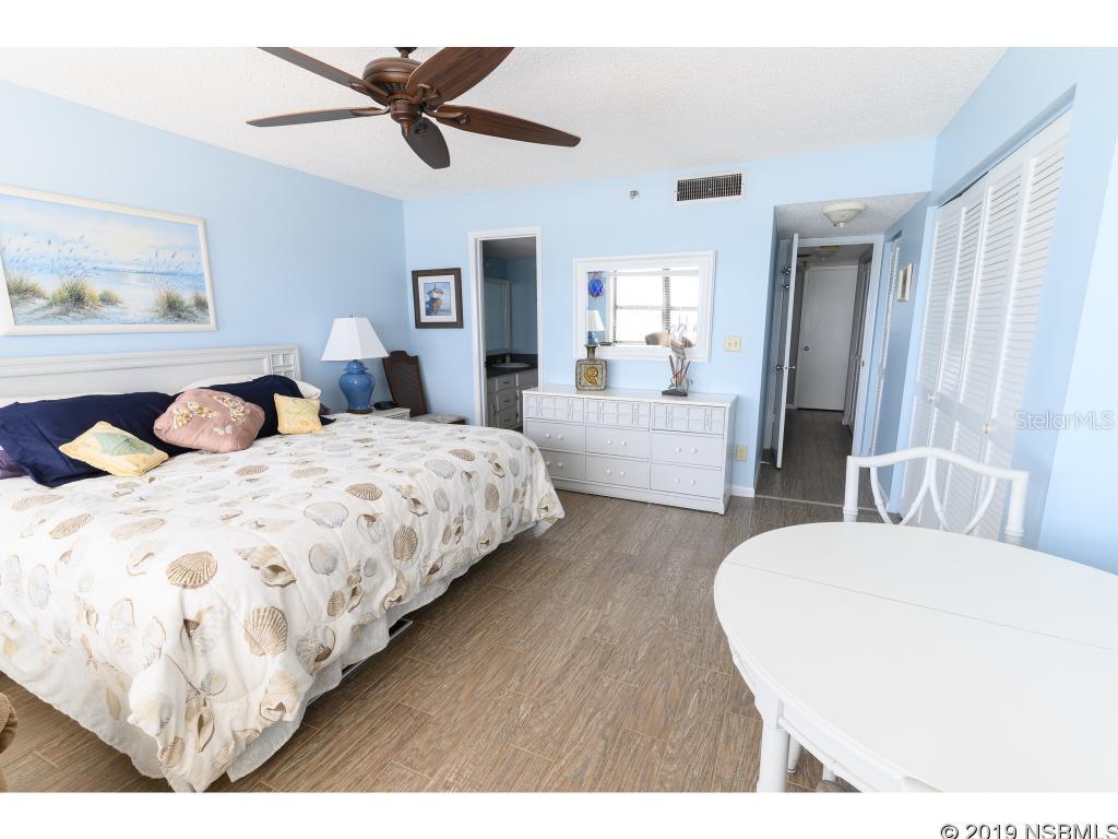 Sandpiper Towers Condo - Residential