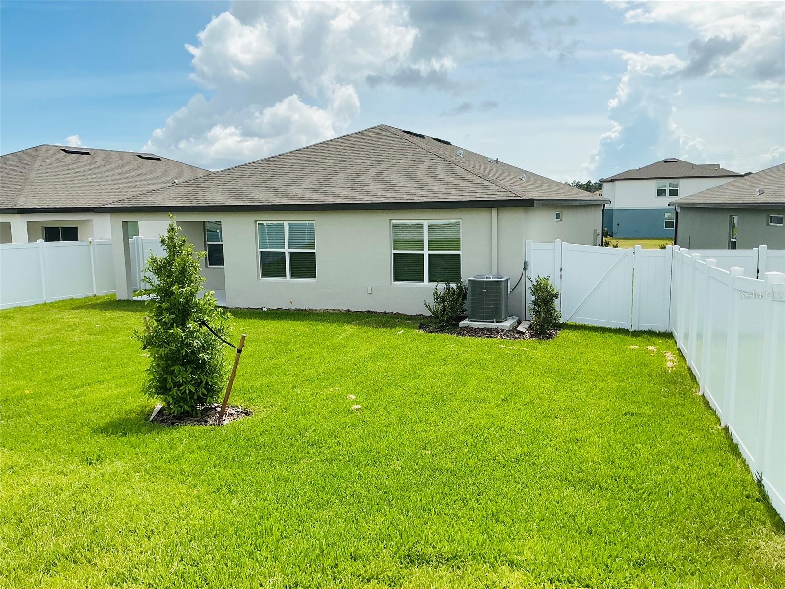 CALDERA PH 5 - Residential Lease