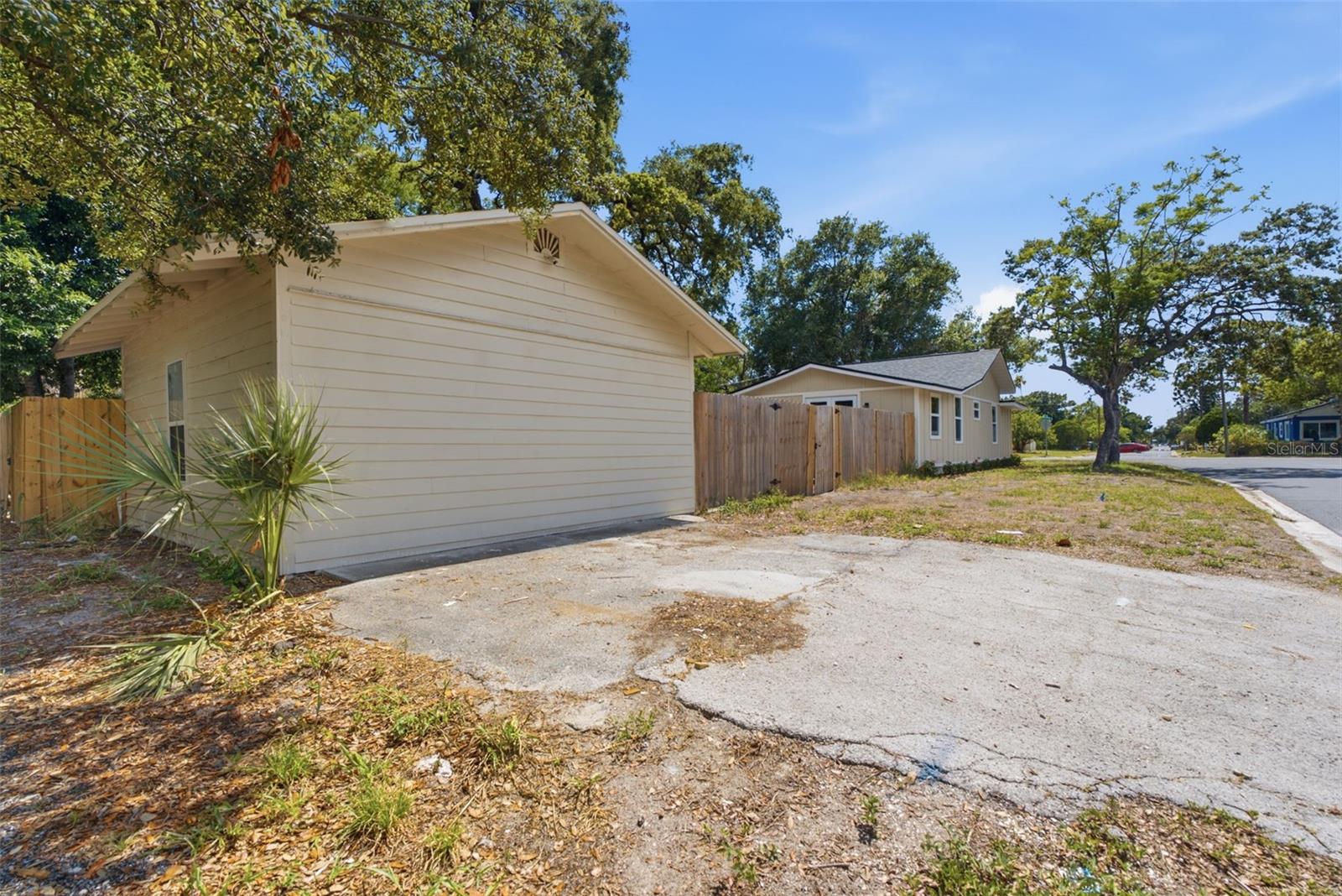 PALMWAY - Residential