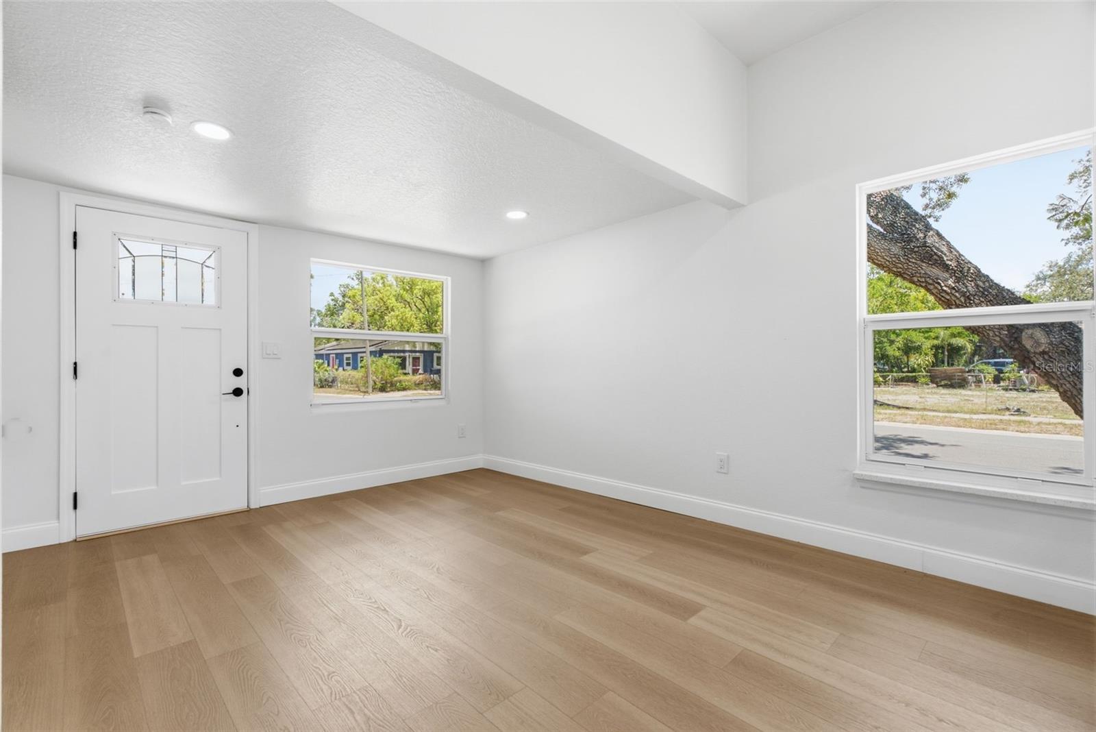 PALMWAY - Residential