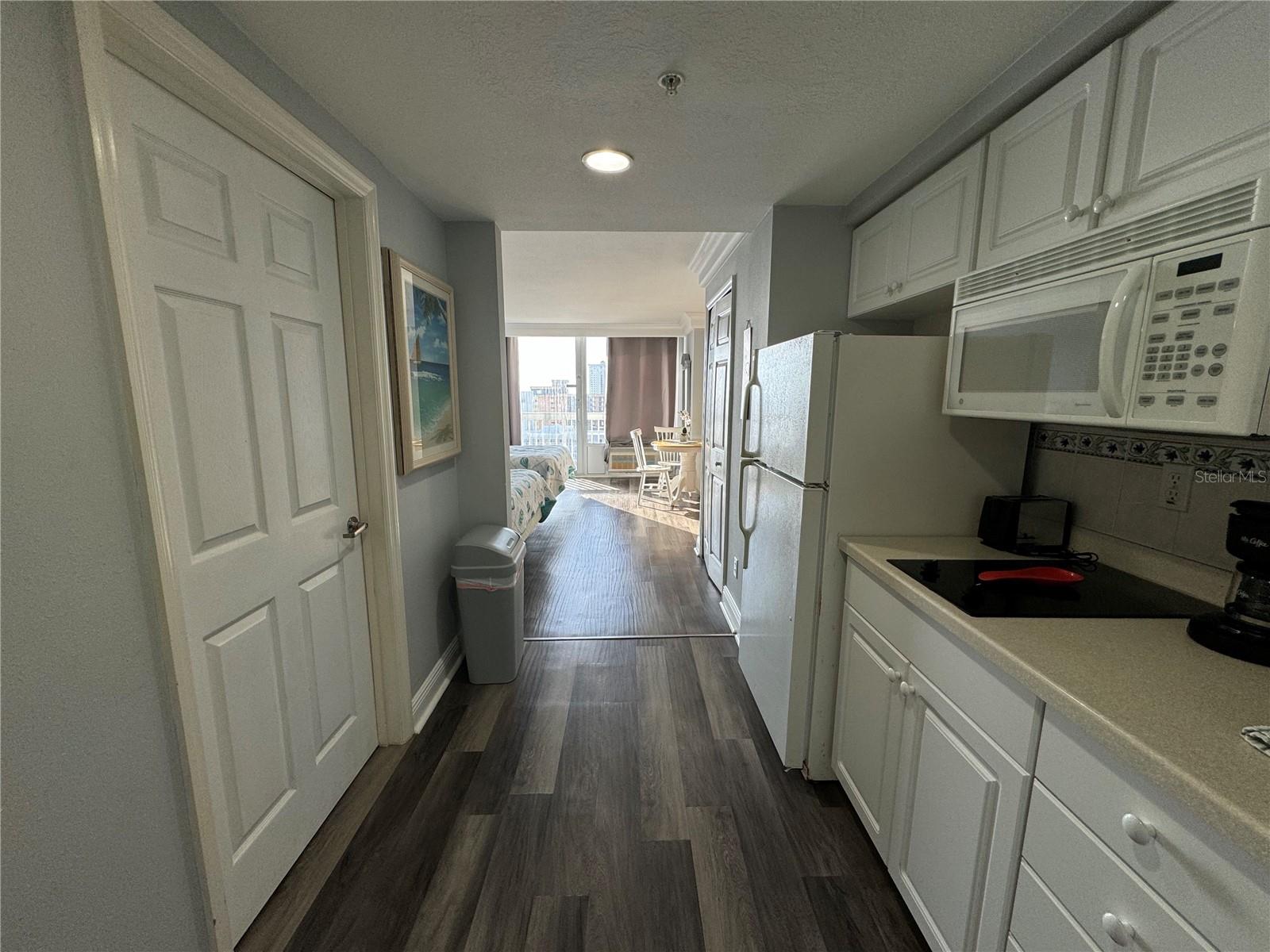 DAYTONA BEACH RESORT & CONF CENTER - Residential
