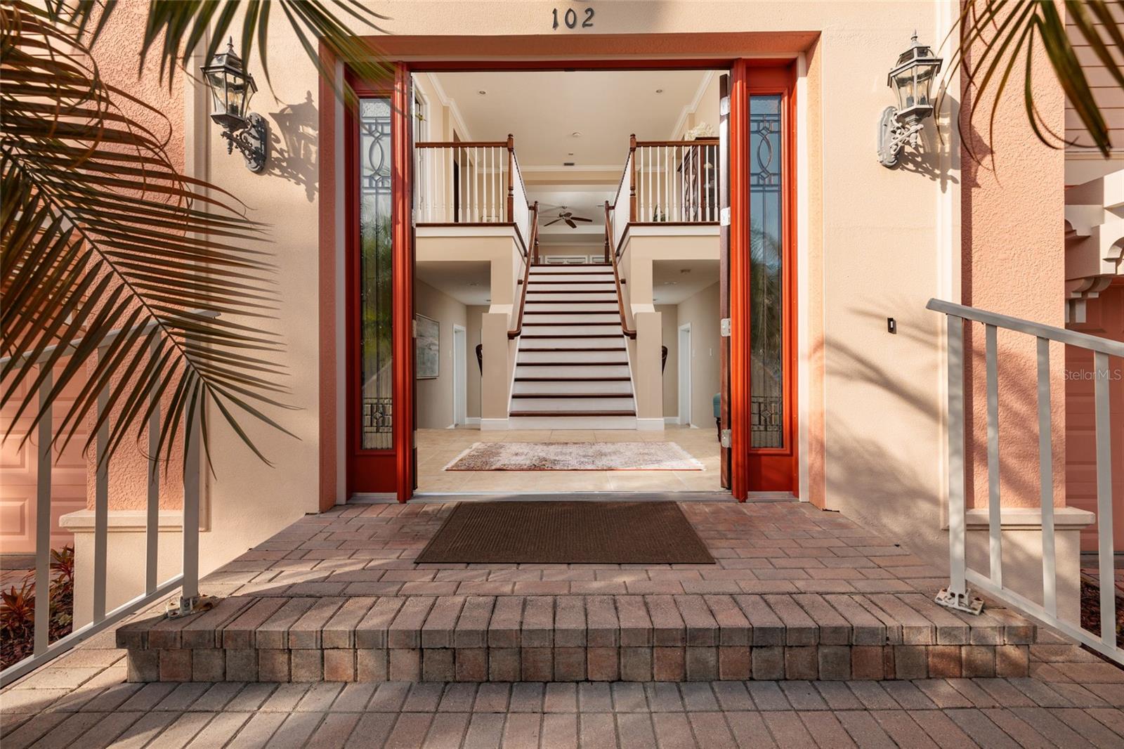 REDINGTON SHORES YACHT ANDTENN - Residential