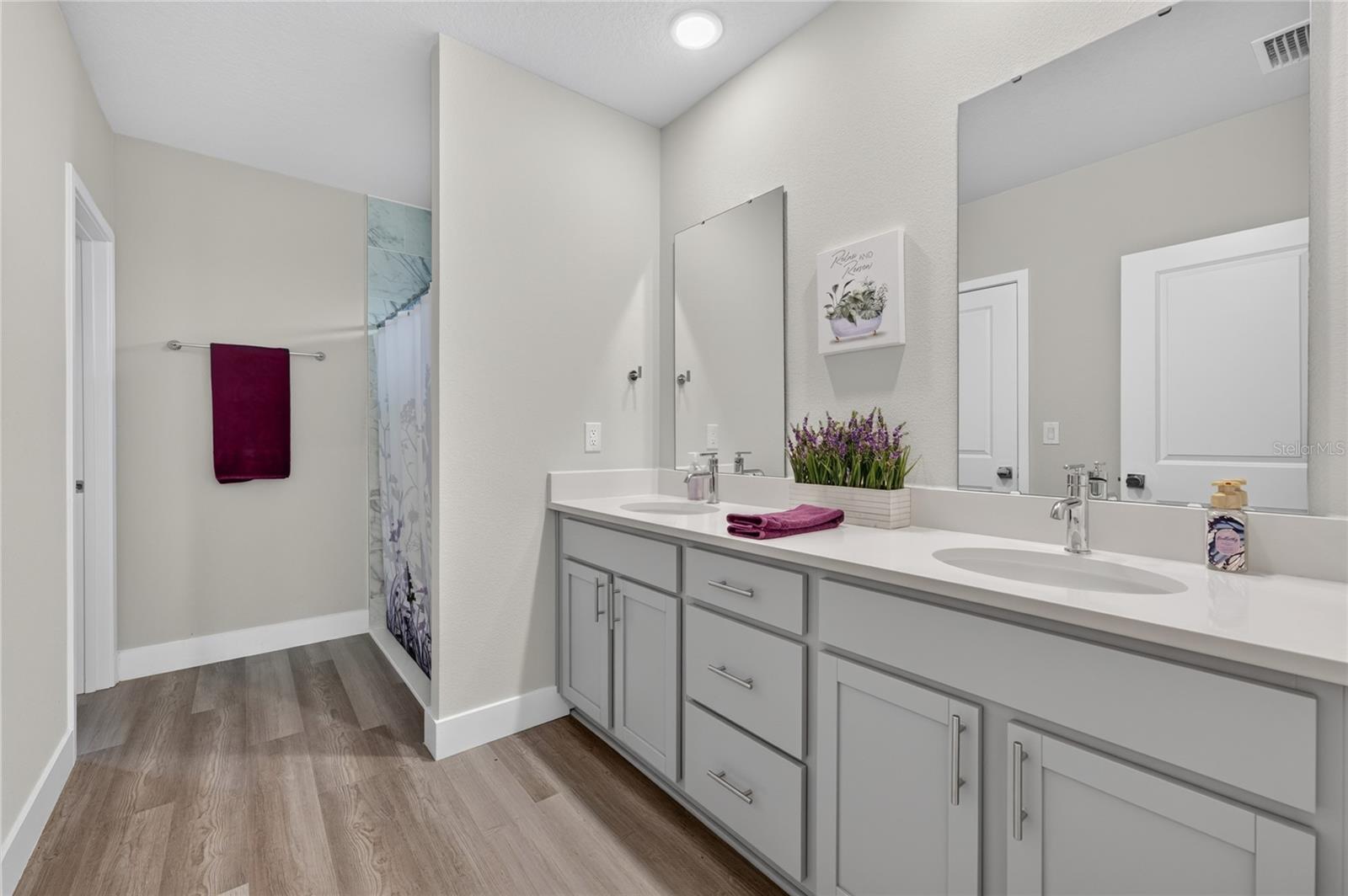 SOUTHWEST QUADRANT PH 01-04 - Residential