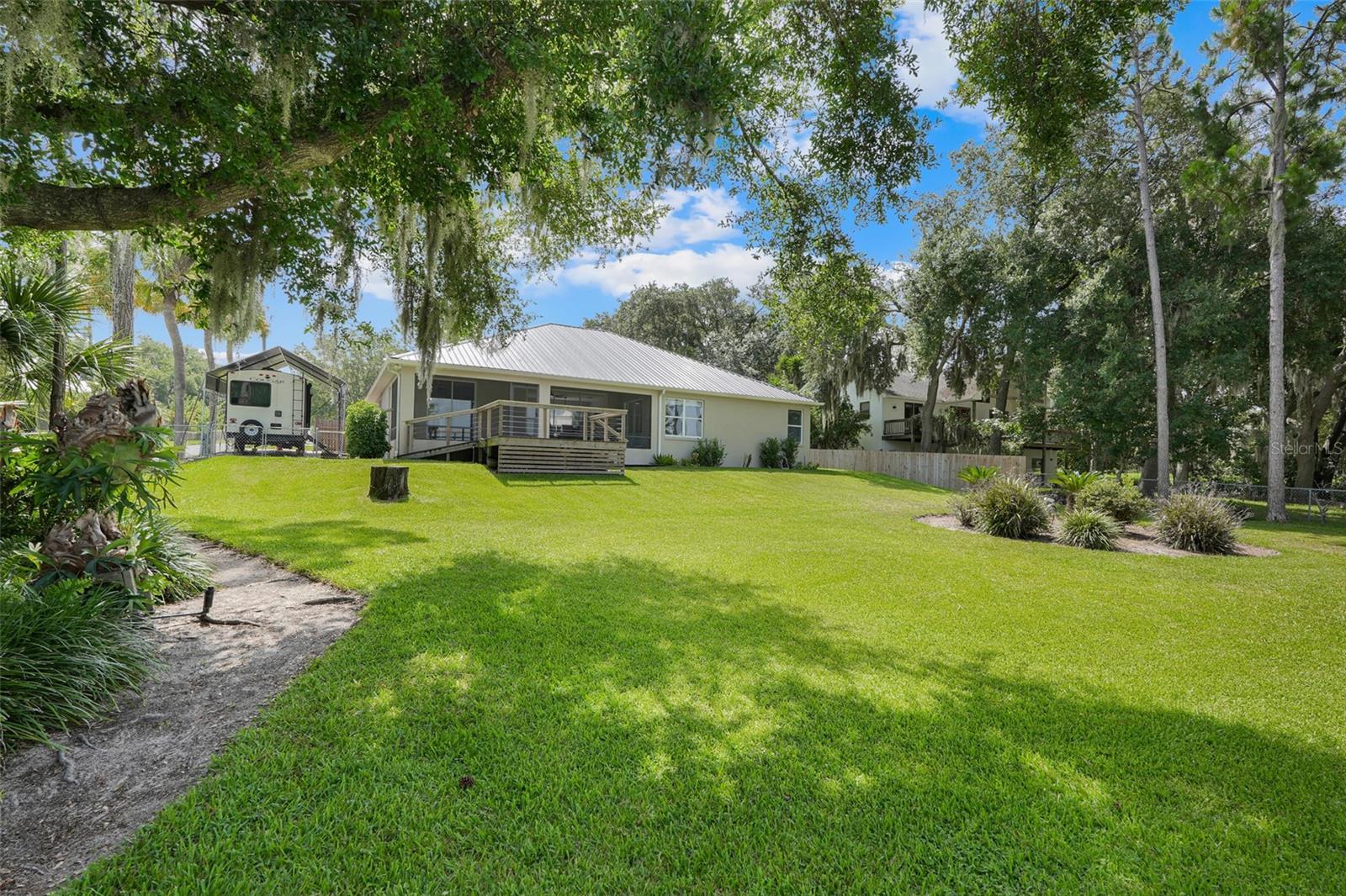 LAKE EMMA SUB - Residential