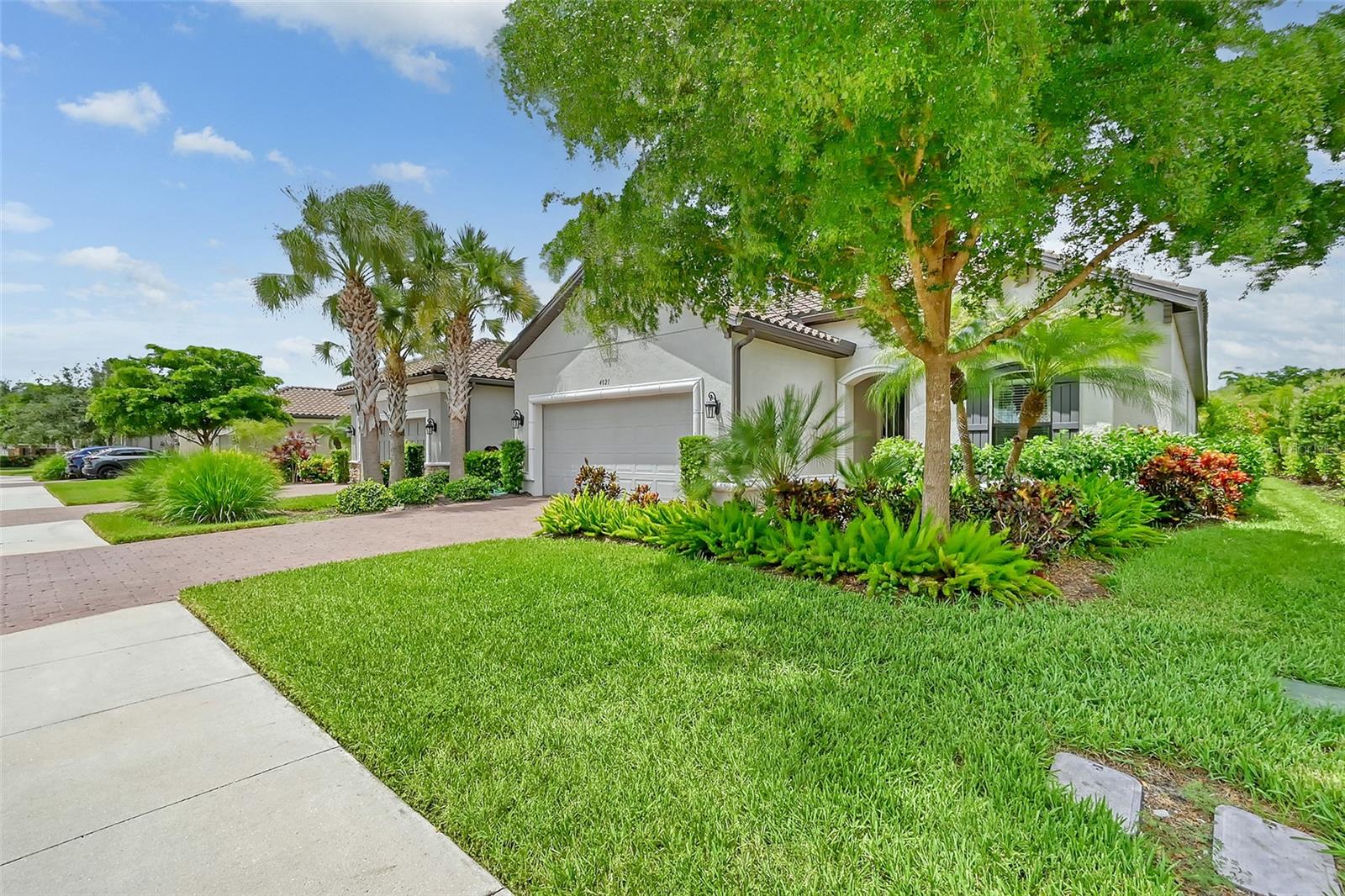 COBBLESTONE/PALMER RANCH PH 2 - Residential