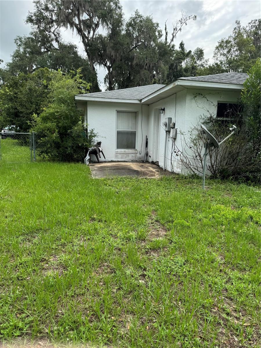 BUSHNELL NEW - Residential