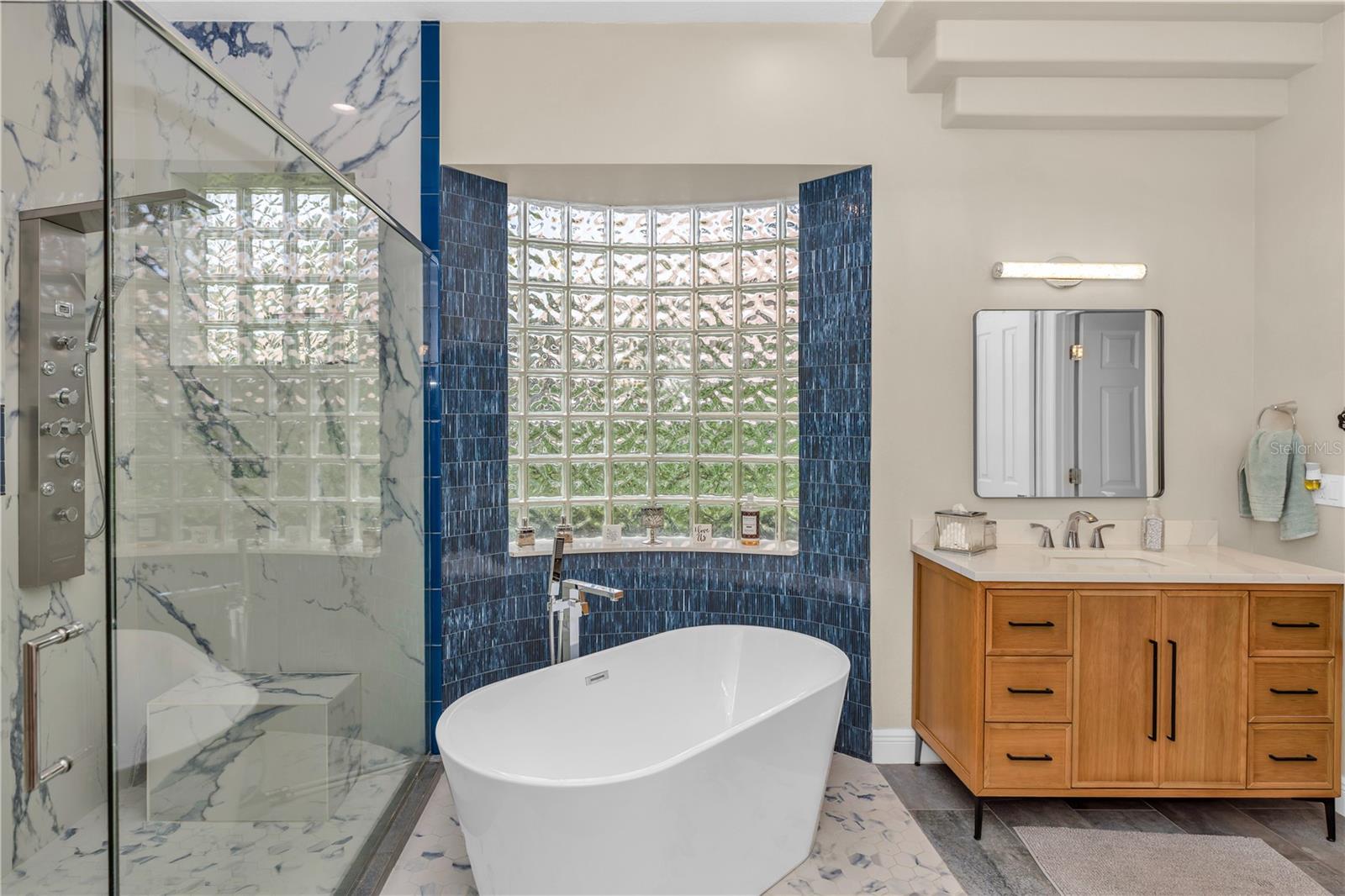 DEBARY PLANTATION UN 15 - Residential