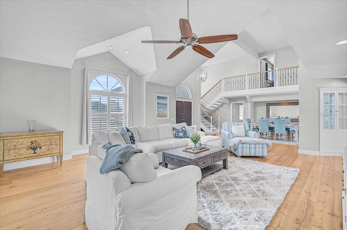 SAPPHIRE SHORES - Residential