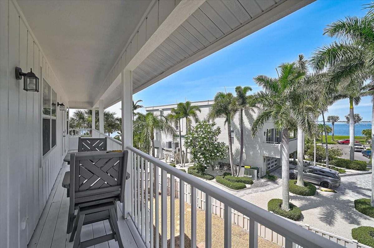 SAPPHIRE SHORES - Residential