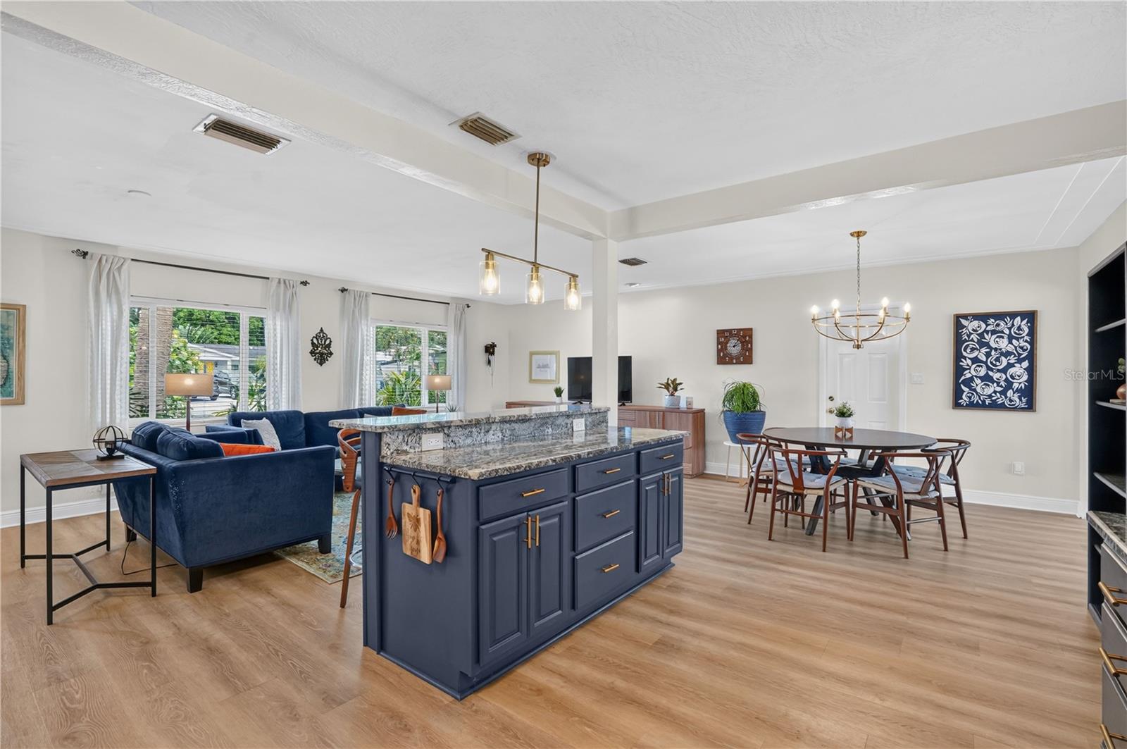 PASADENA GOLF CLUB ESTATES - Residential