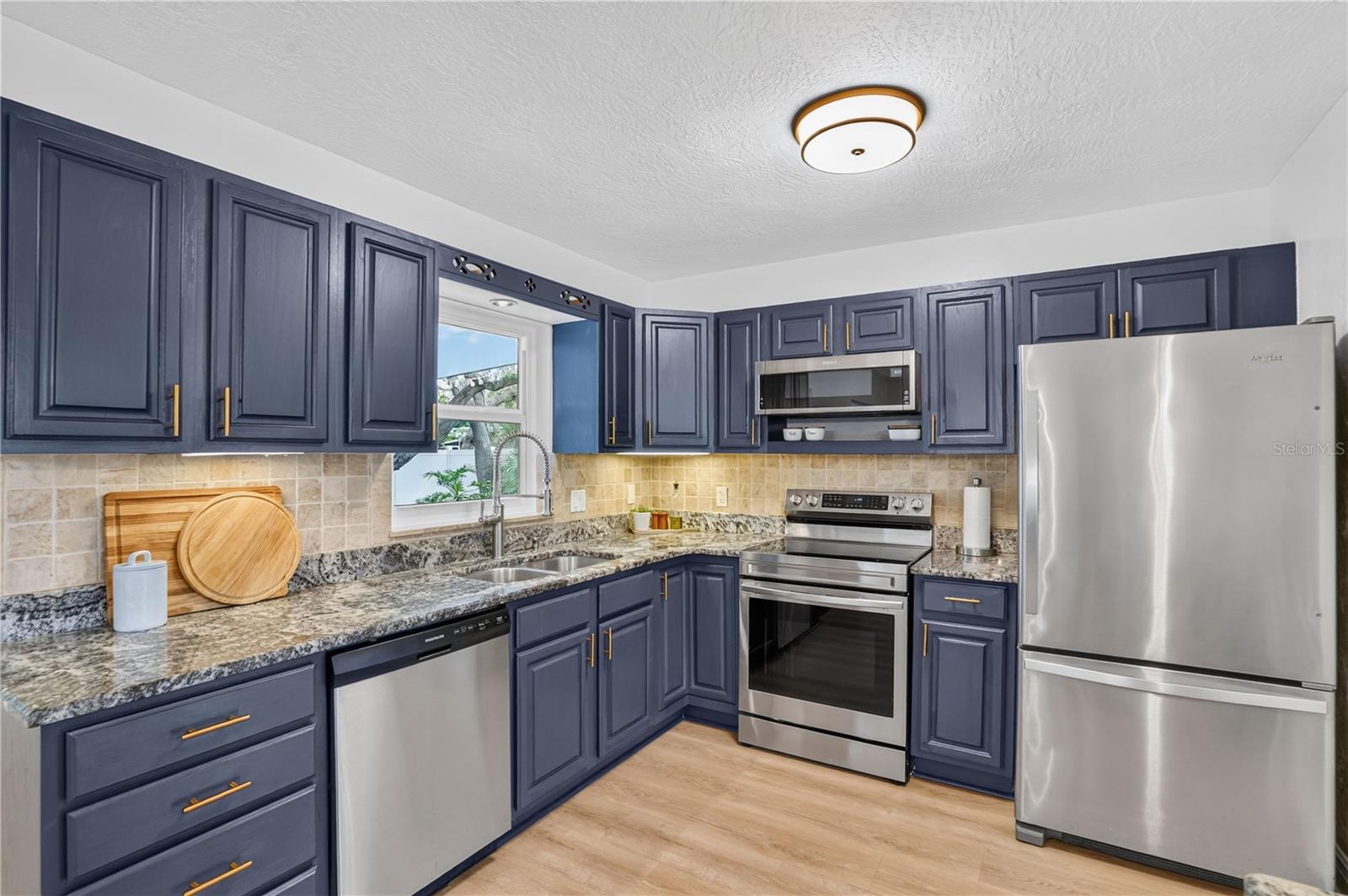 PASADENA GOLF CLUB ESTATES - Residential