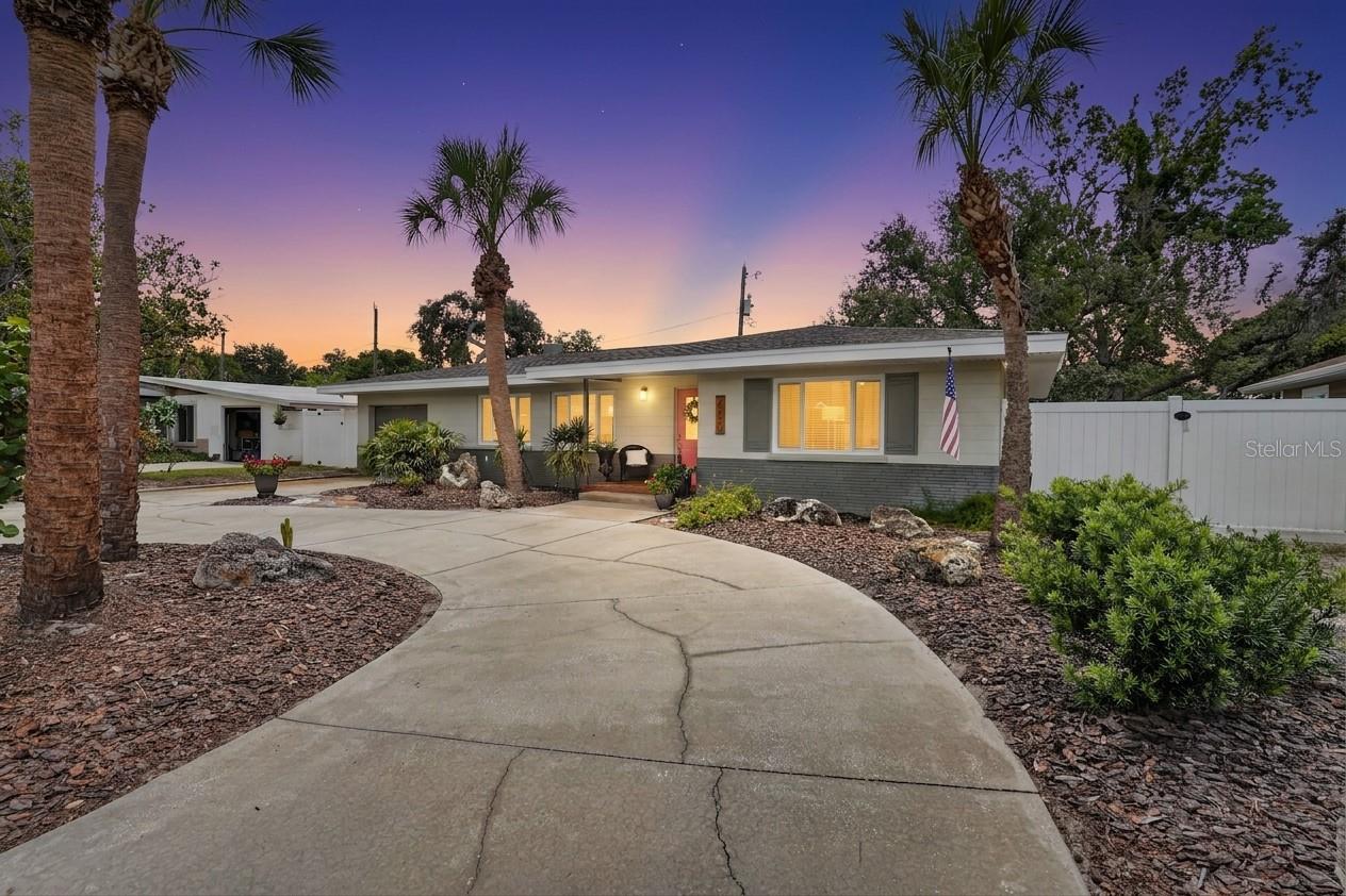 PASADENA GOLF CLUB ESTATES - Residential