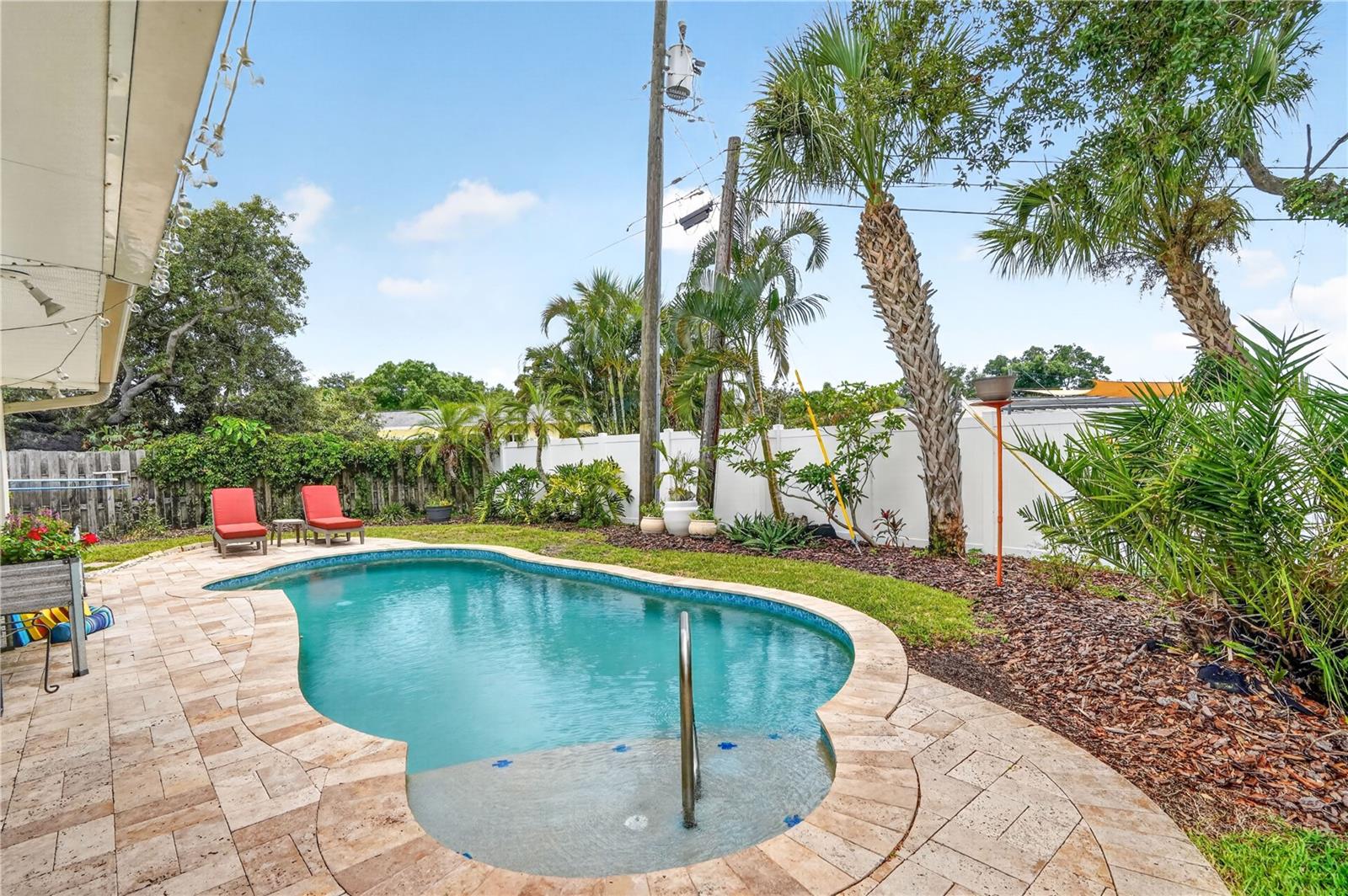 PASADENA GOLF CLUB ESTATES - Residential