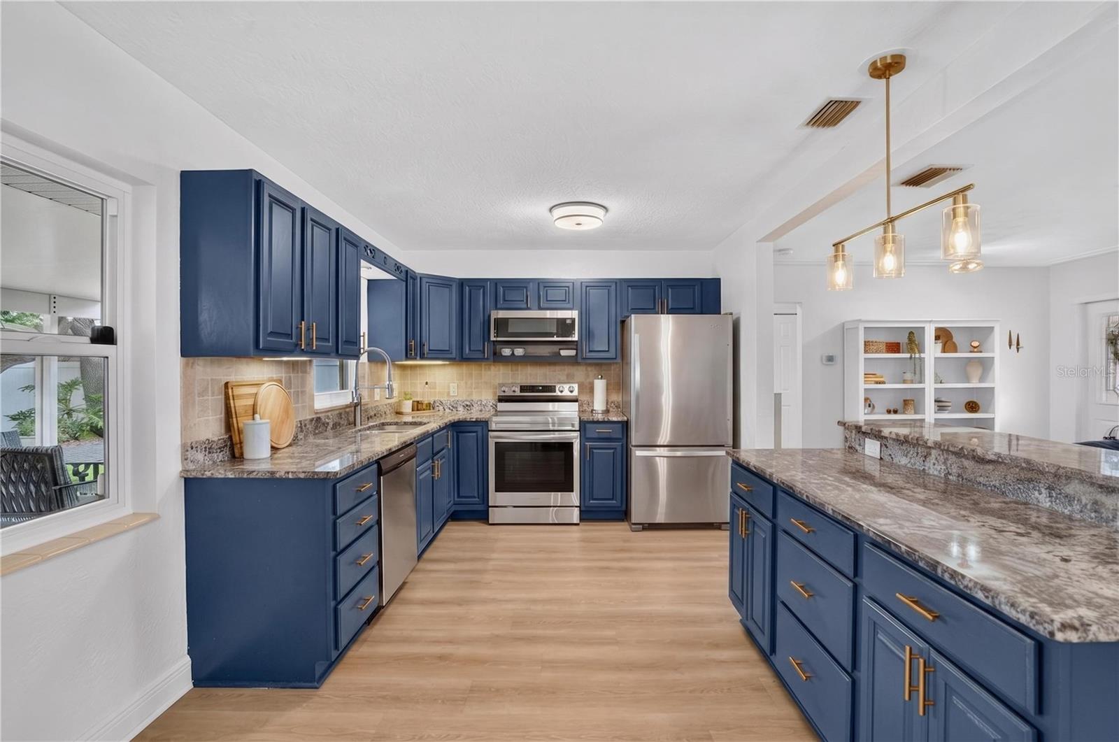 PASADENA GOLF CLUB ESTATES - Residential