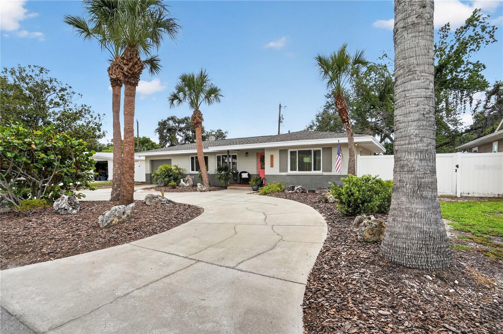 PASADENA GOLF CLUB ESTATES - Residential