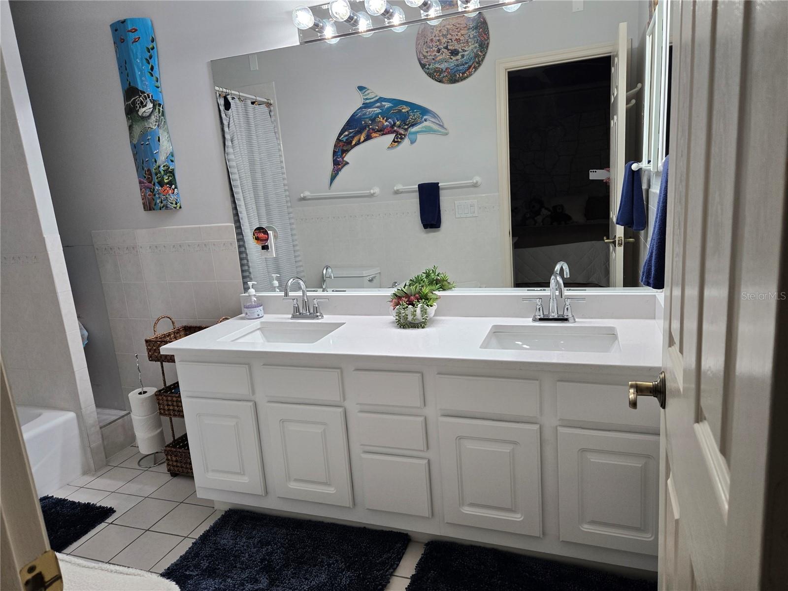 ANGLERS WHARF TWNHMS - Residential