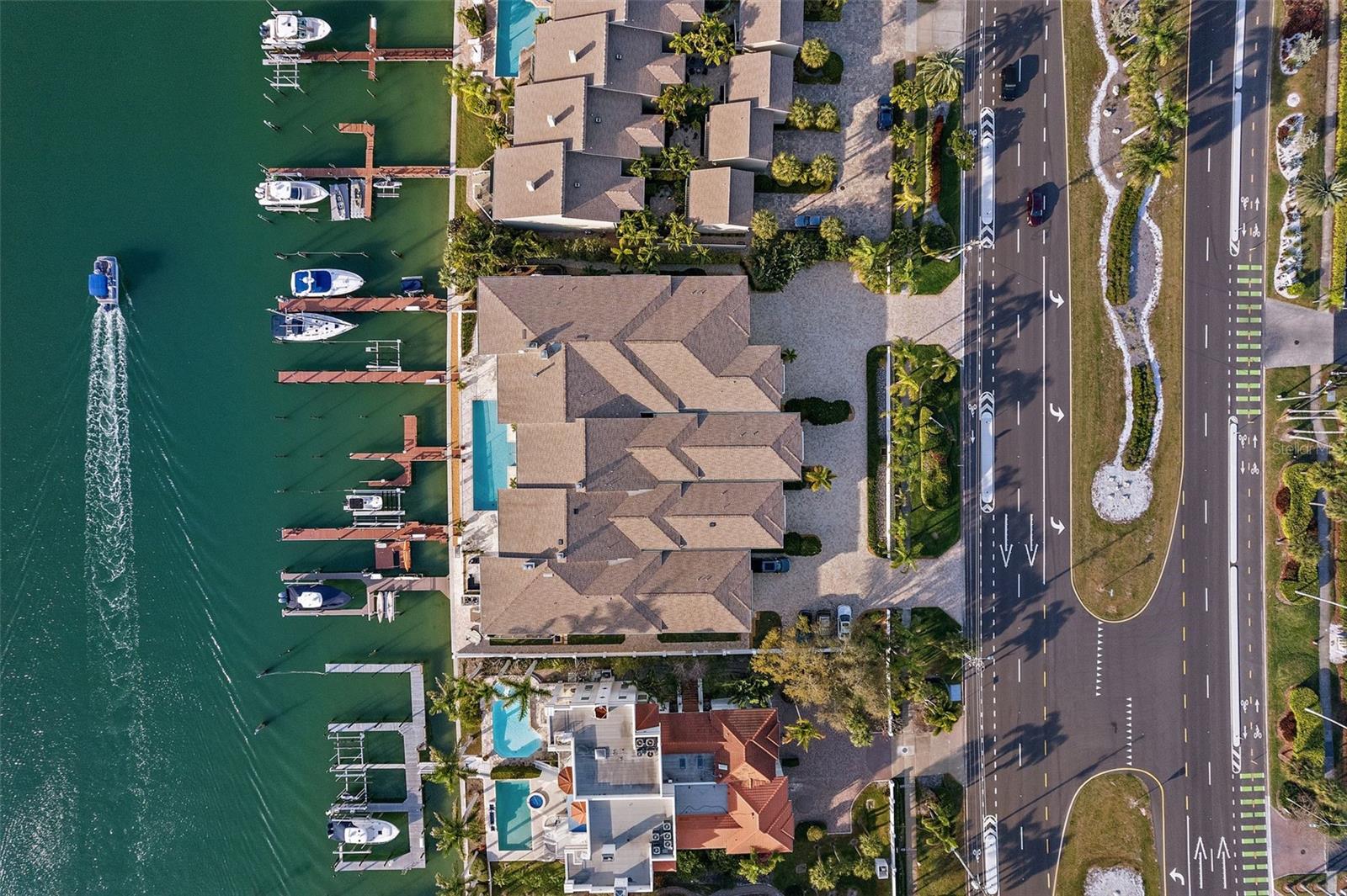 ANGLERS WHARF TWNHMS - Residential