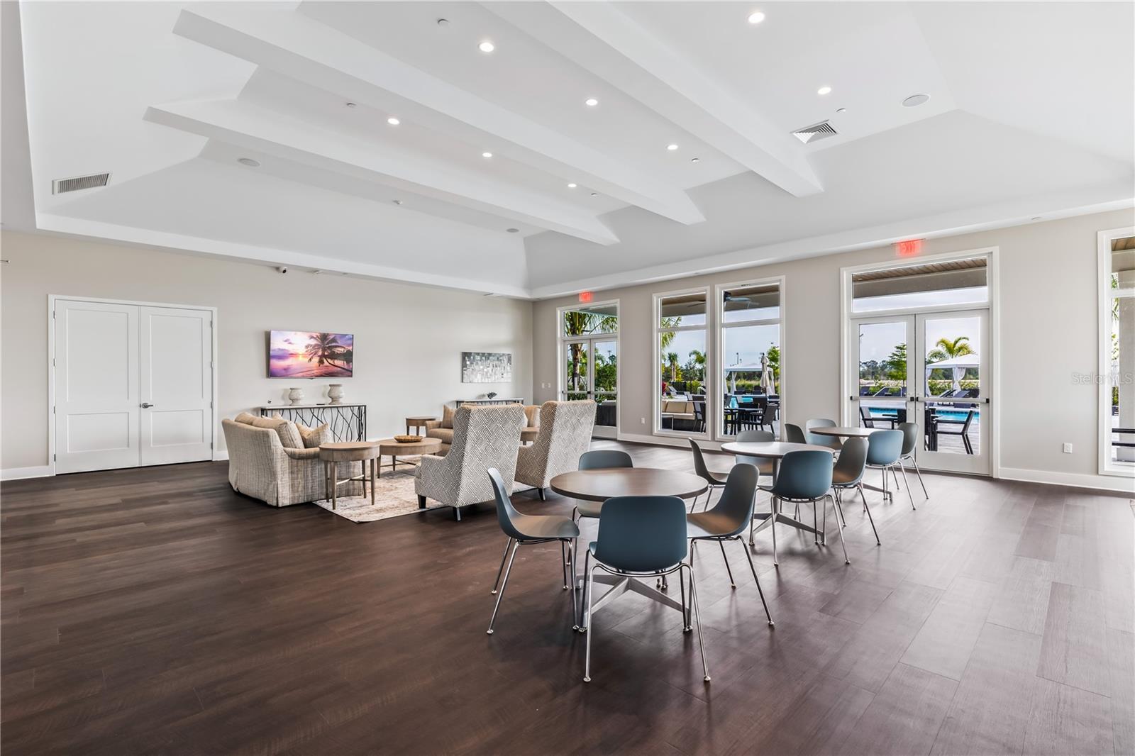 CENTRAL PARC - Residential