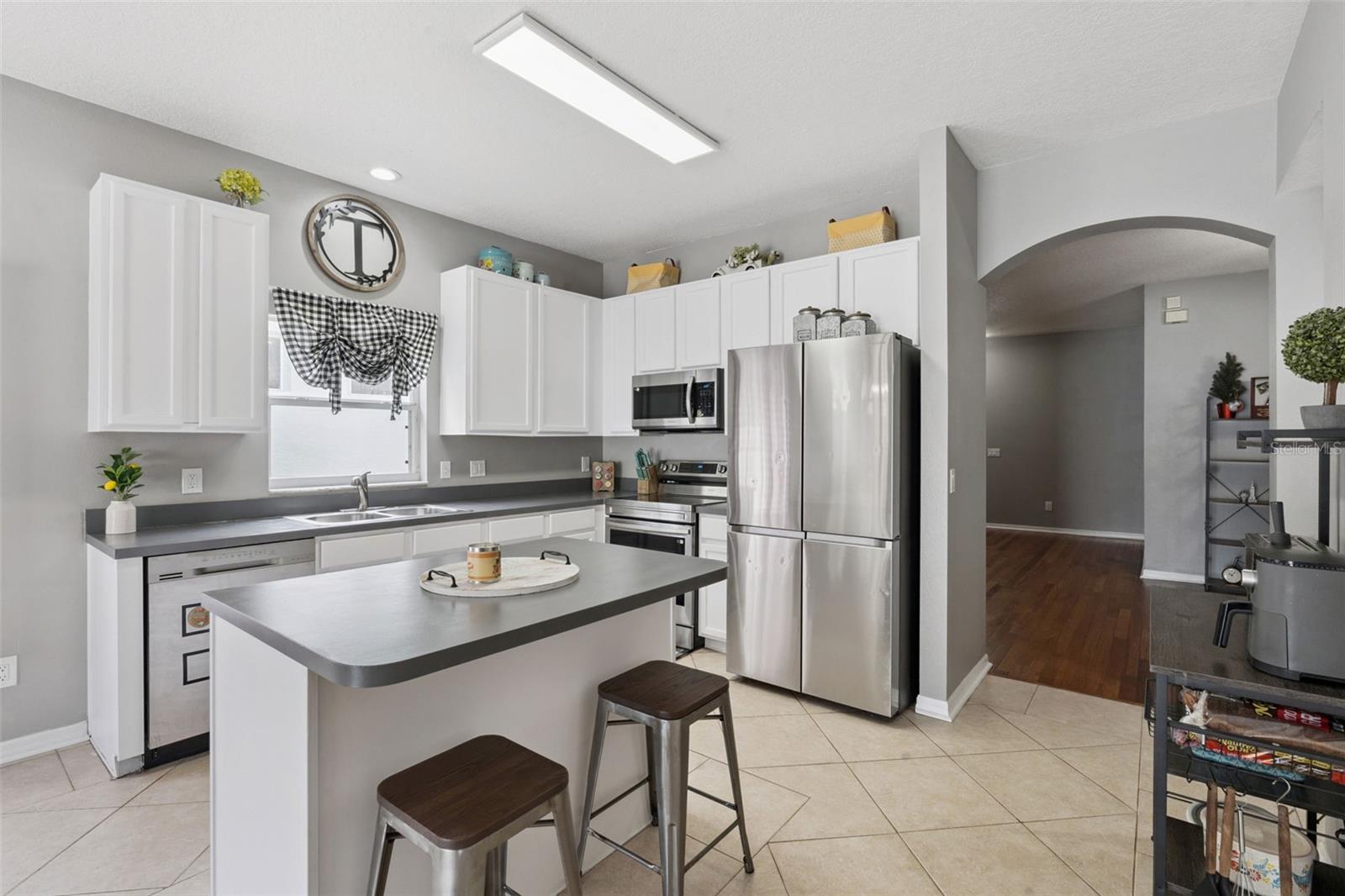 AVALON PARK VILLAGE 04 B-K - Residential