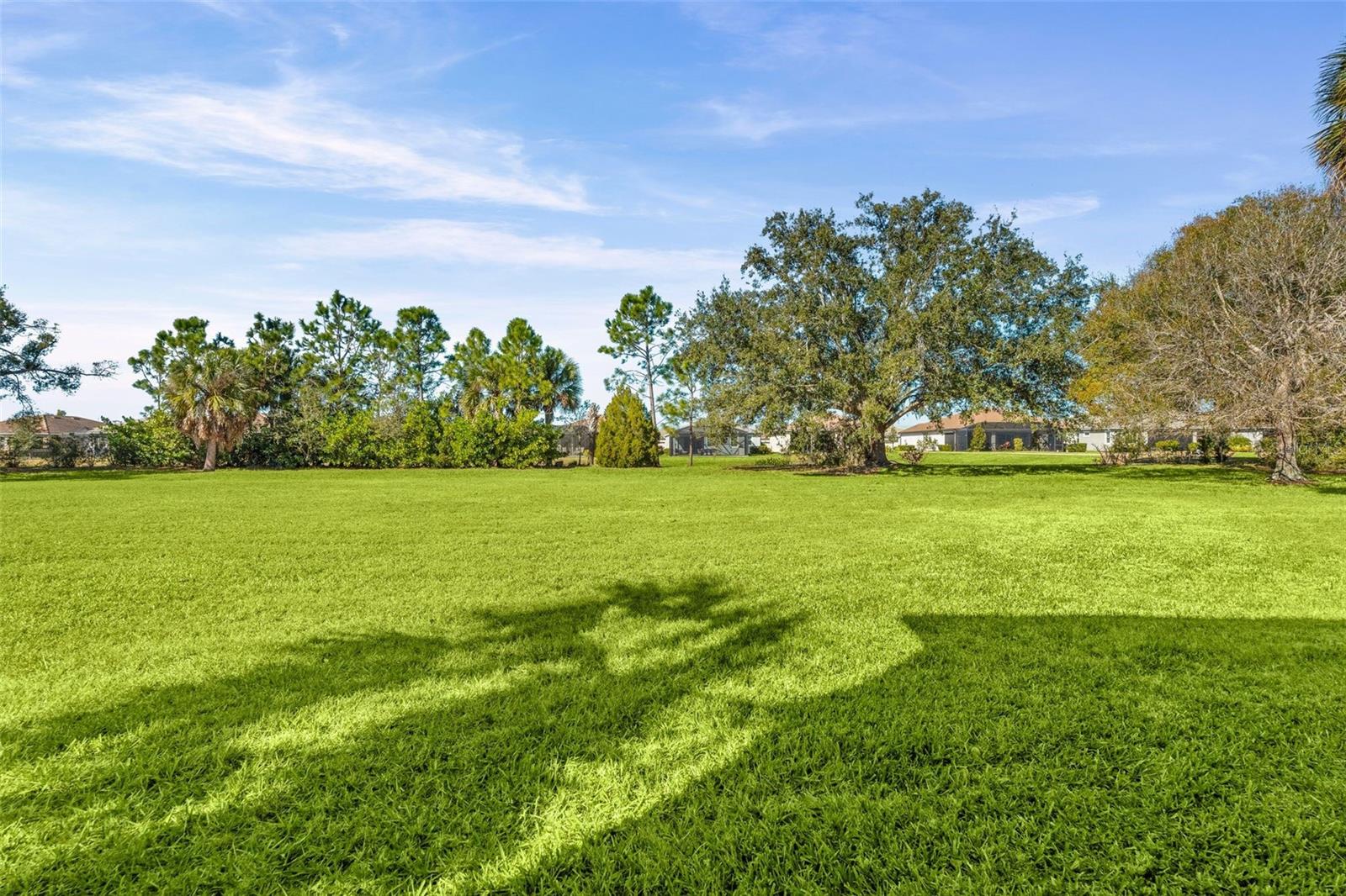 SUNRISE GOLF CLUB PH II - Residential