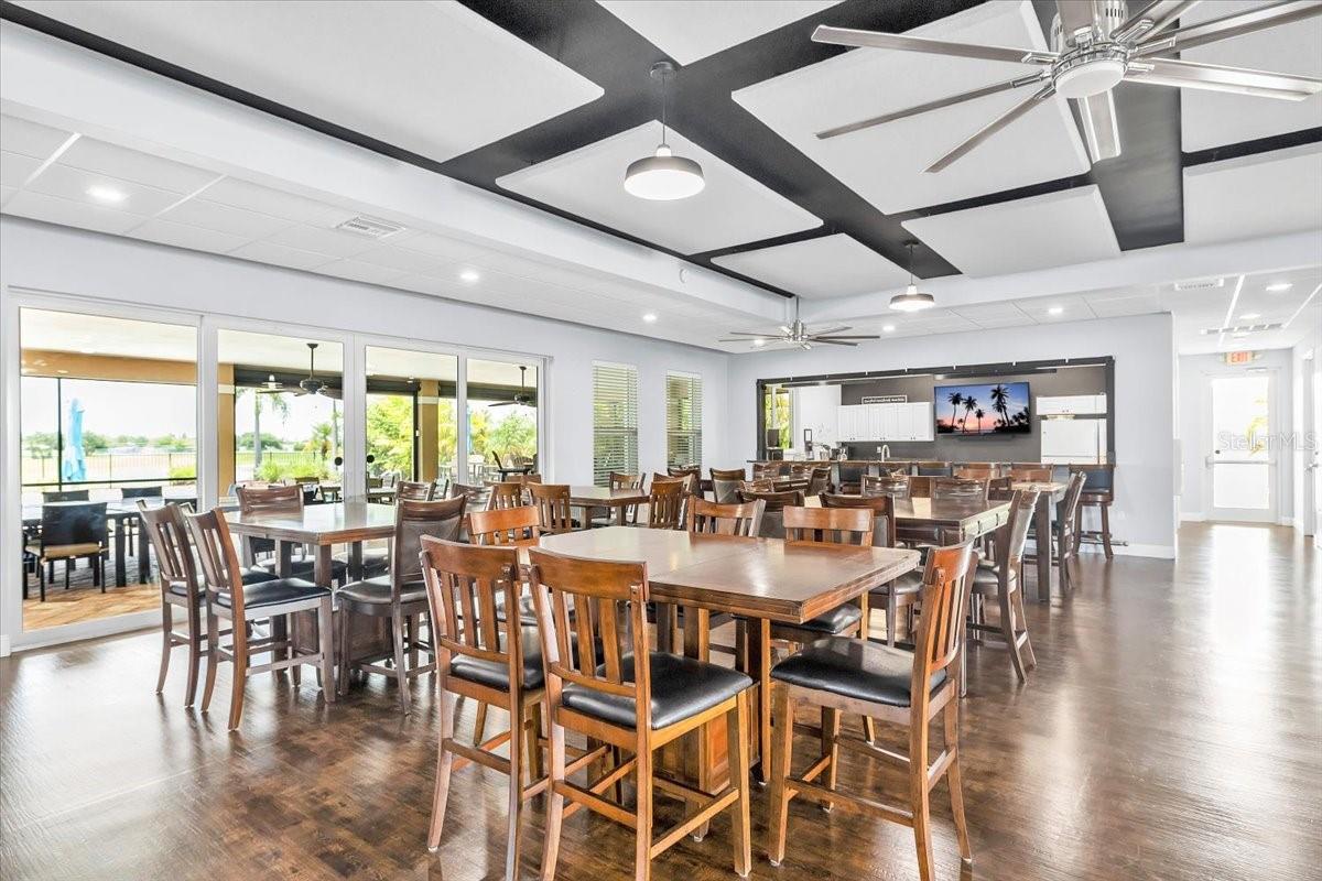 THORNTON CRK MOTORCOACH RESIDENCE - Residential