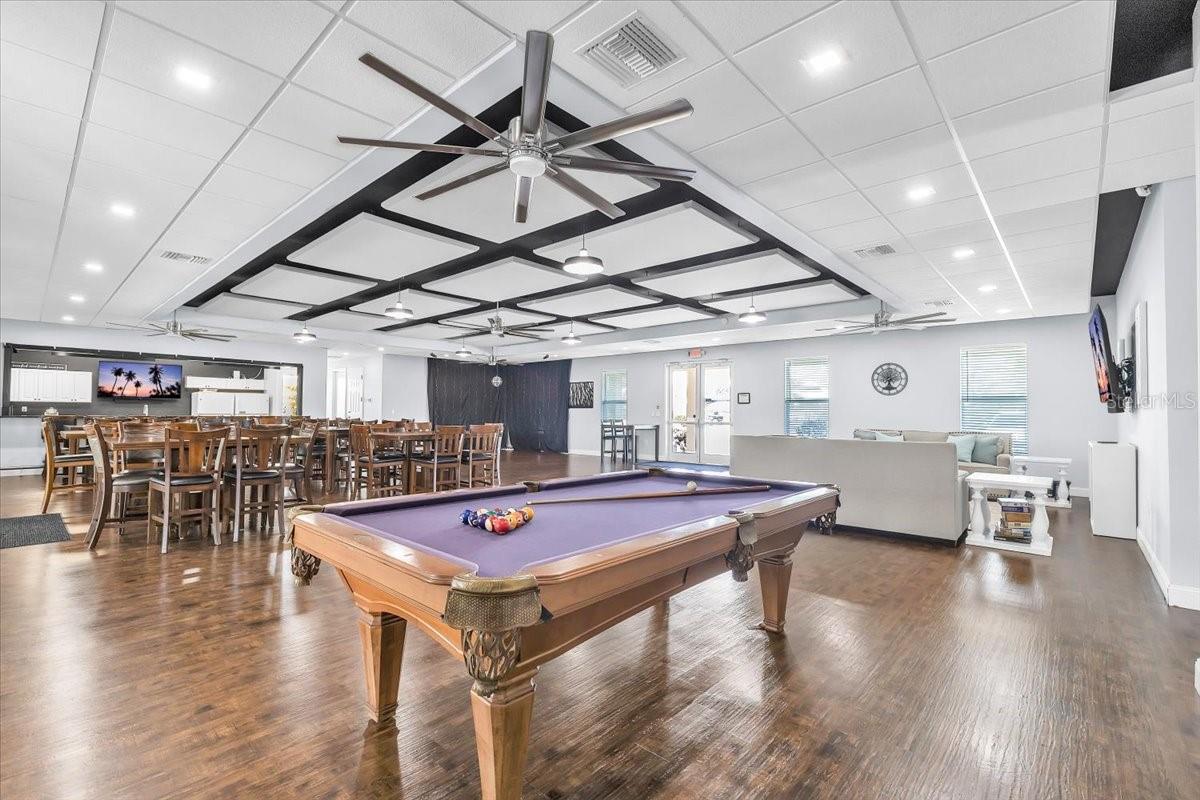 THORNTON CRK MOTORCOACH RESIDENCE - Residential
