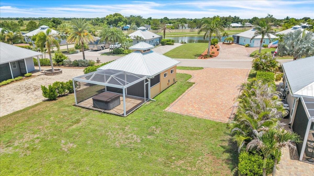 THORNTON CRK MOTORCOACH RESIDENCE - Residential