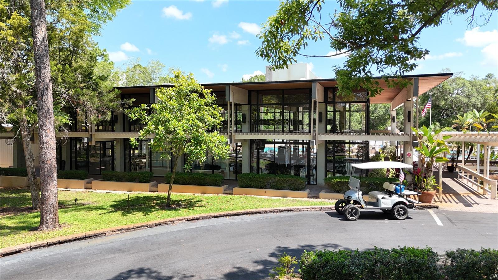 THE FOREST - Residential