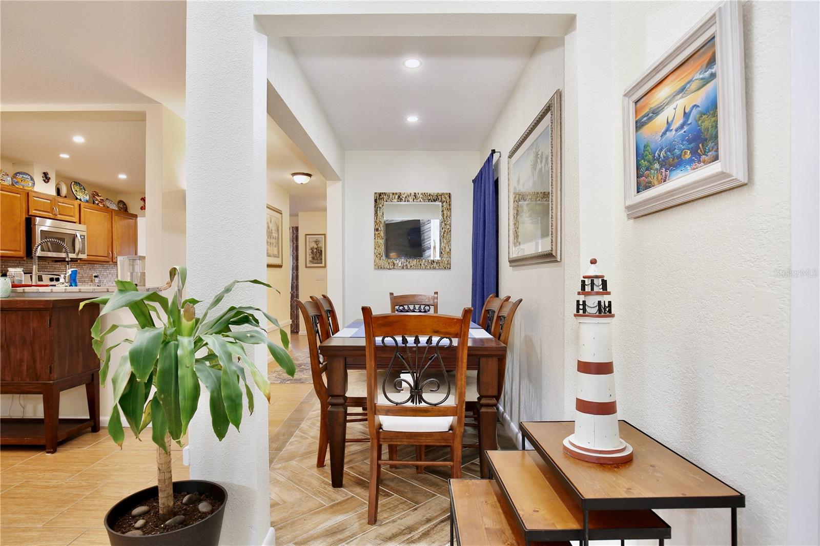 WINDWARD SQUARE SEC 3 - Residential