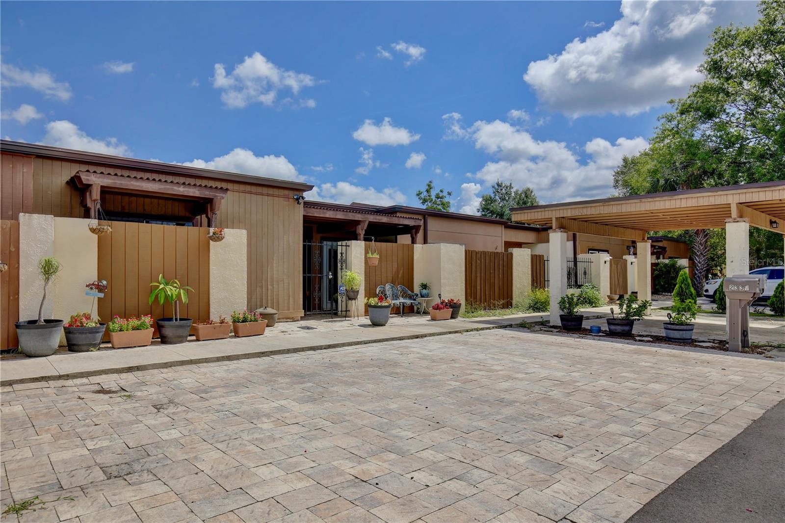 WINDWARD SQUARE SEC 3 - Residential