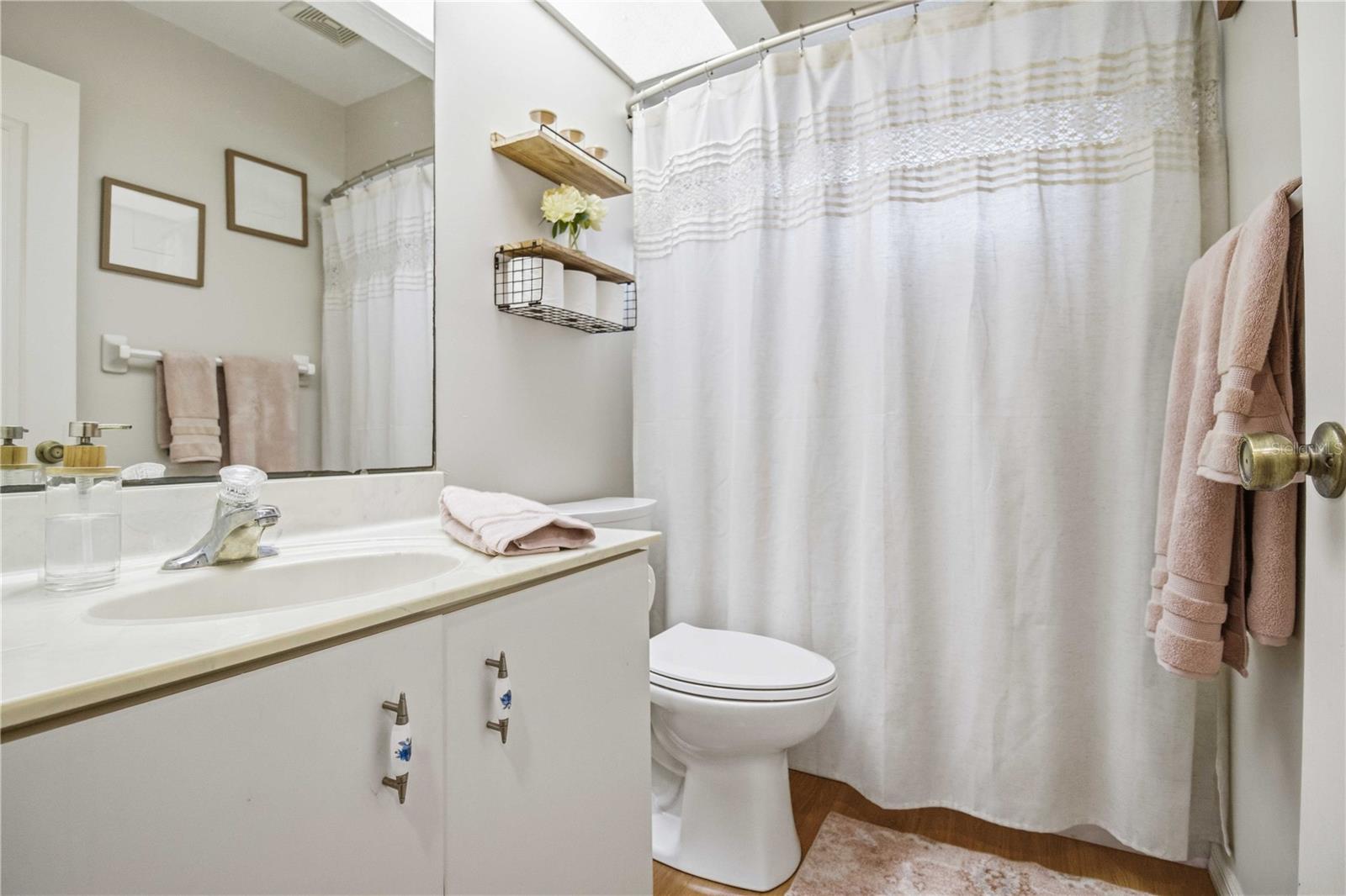 SOUTH VENICE - Residential