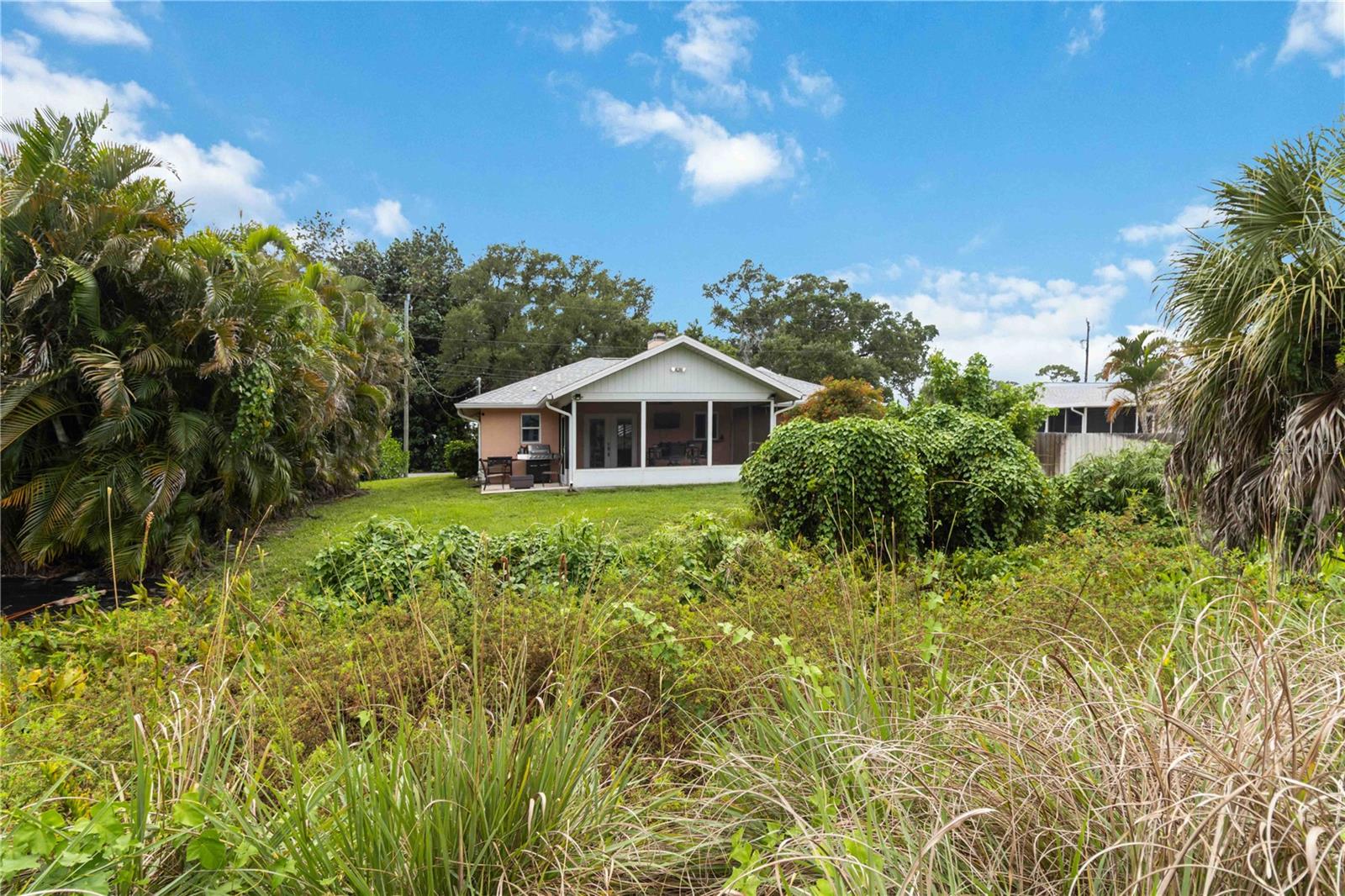 SOUTH VENICE - Residential