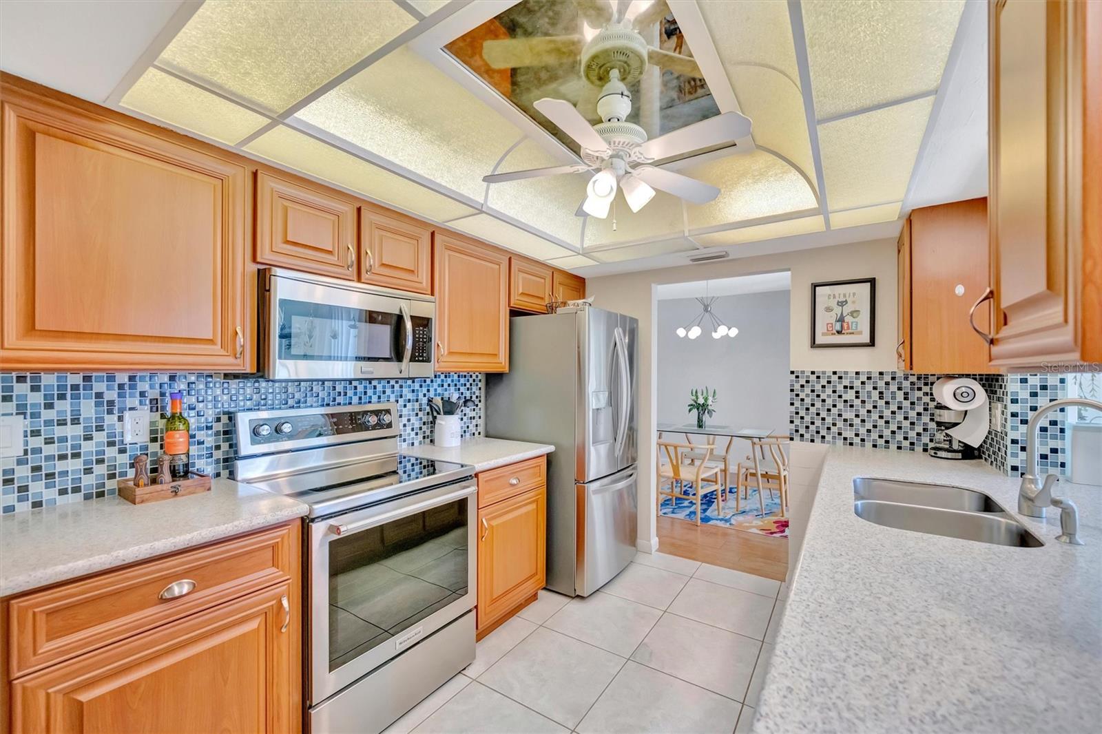 SUNRISE GOLF CLUB ESTATES - Residential