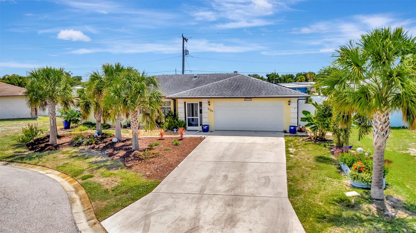 SUNRISE GOLF CLUB ESTATES - Residential